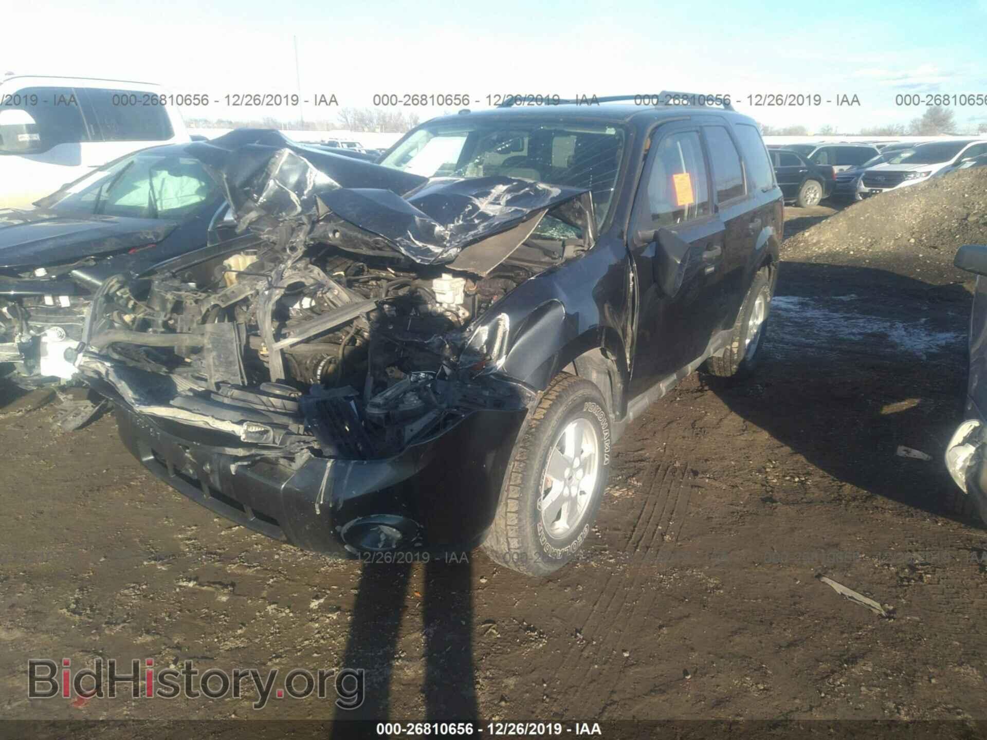2009 FORD ESCAPE - VIN: 1FMCU93G79KC38665 - Фото 2