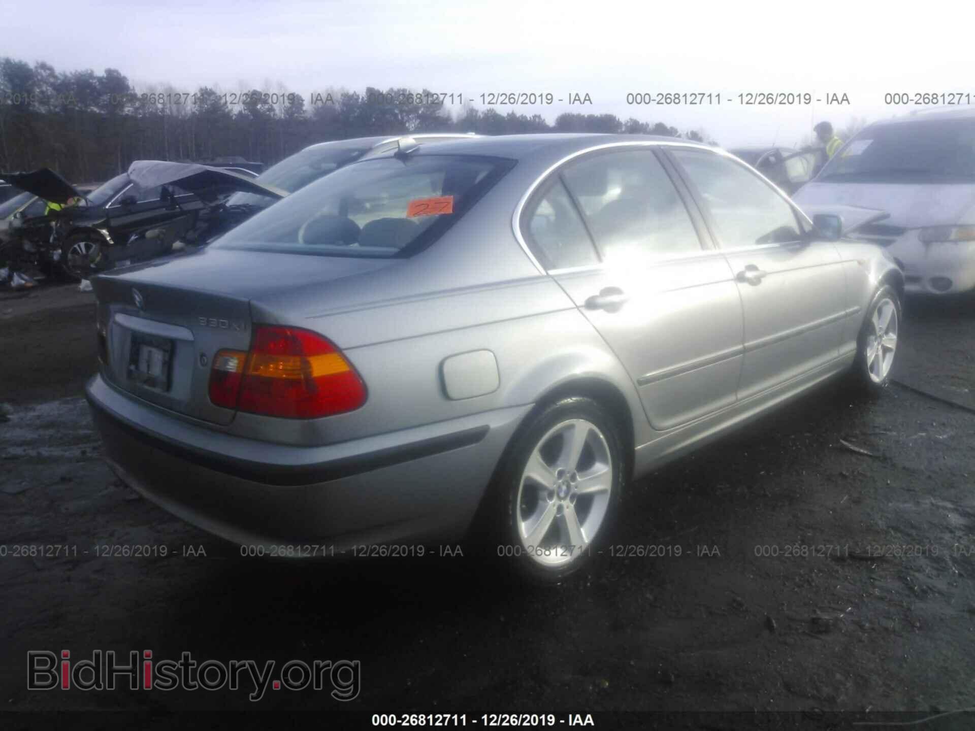 2005 BMW 330 - VIN: WBAEW53425PN38128 - Фото 4