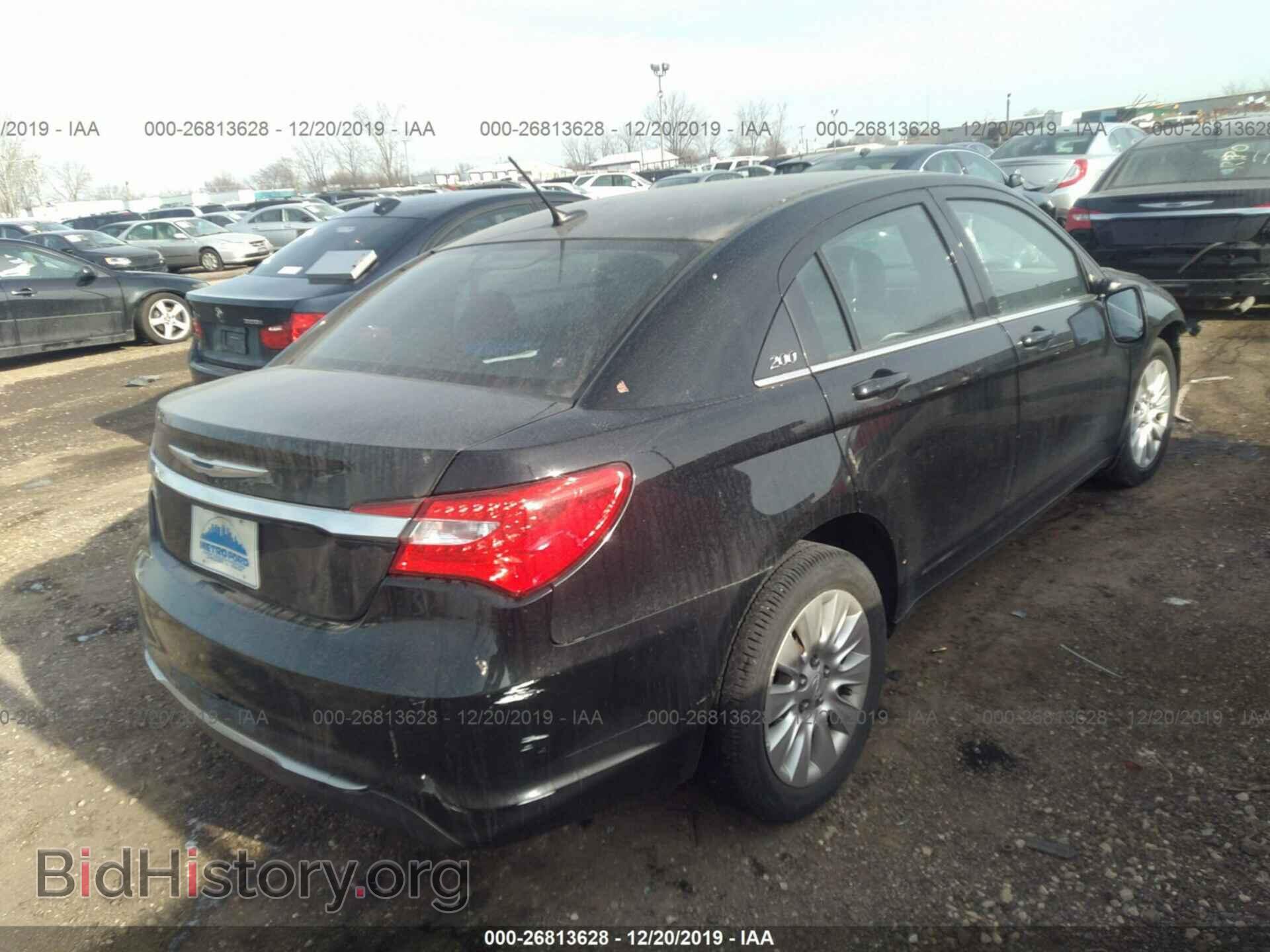 2012 CHRYSLER 200 - VIN: 1C3CCBAB8CN282626 - Фото 4