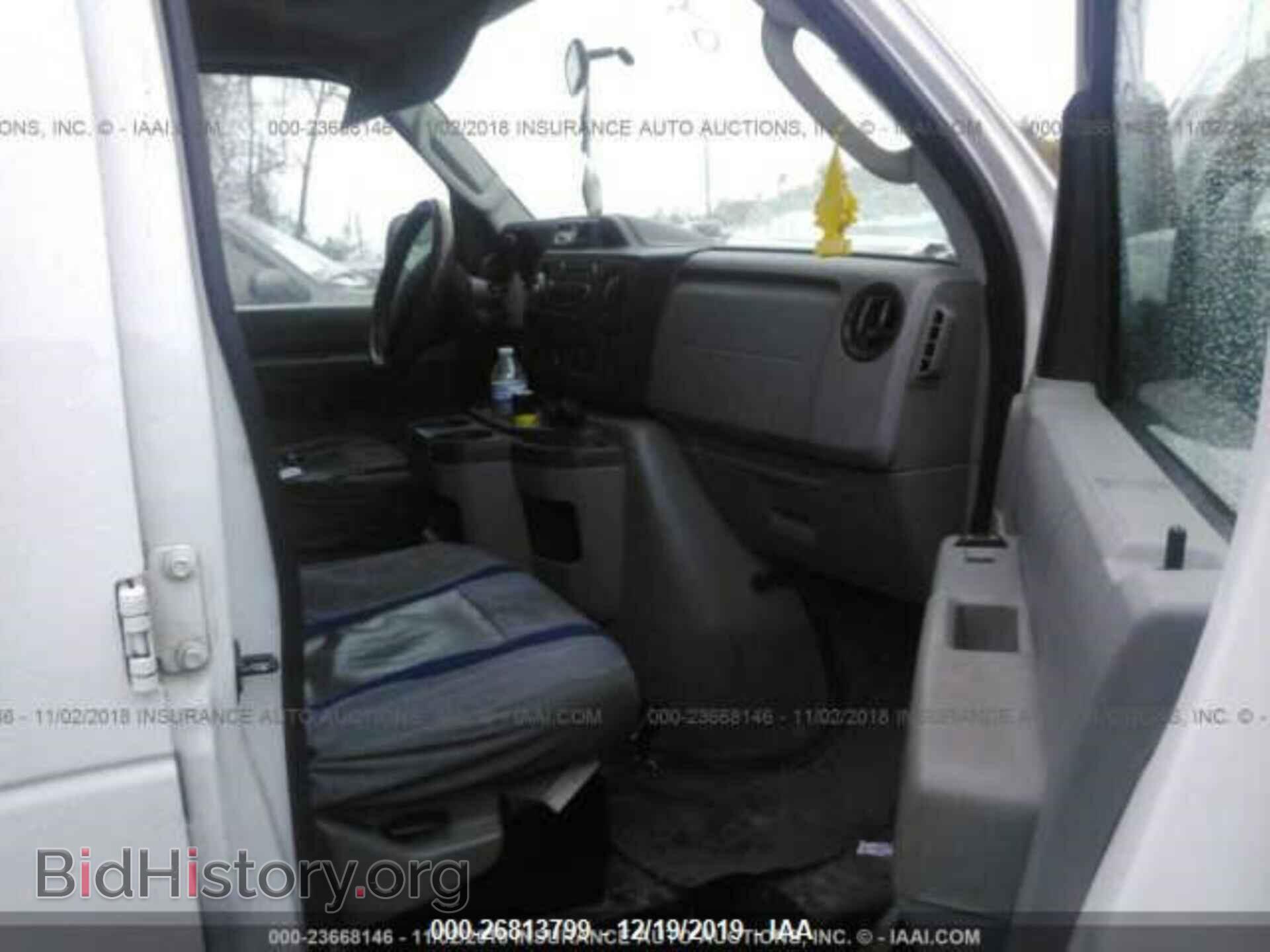 2011 FORD ECONOLINE - VIN: 1FDSS3BL8BDB15366 - Фото 4