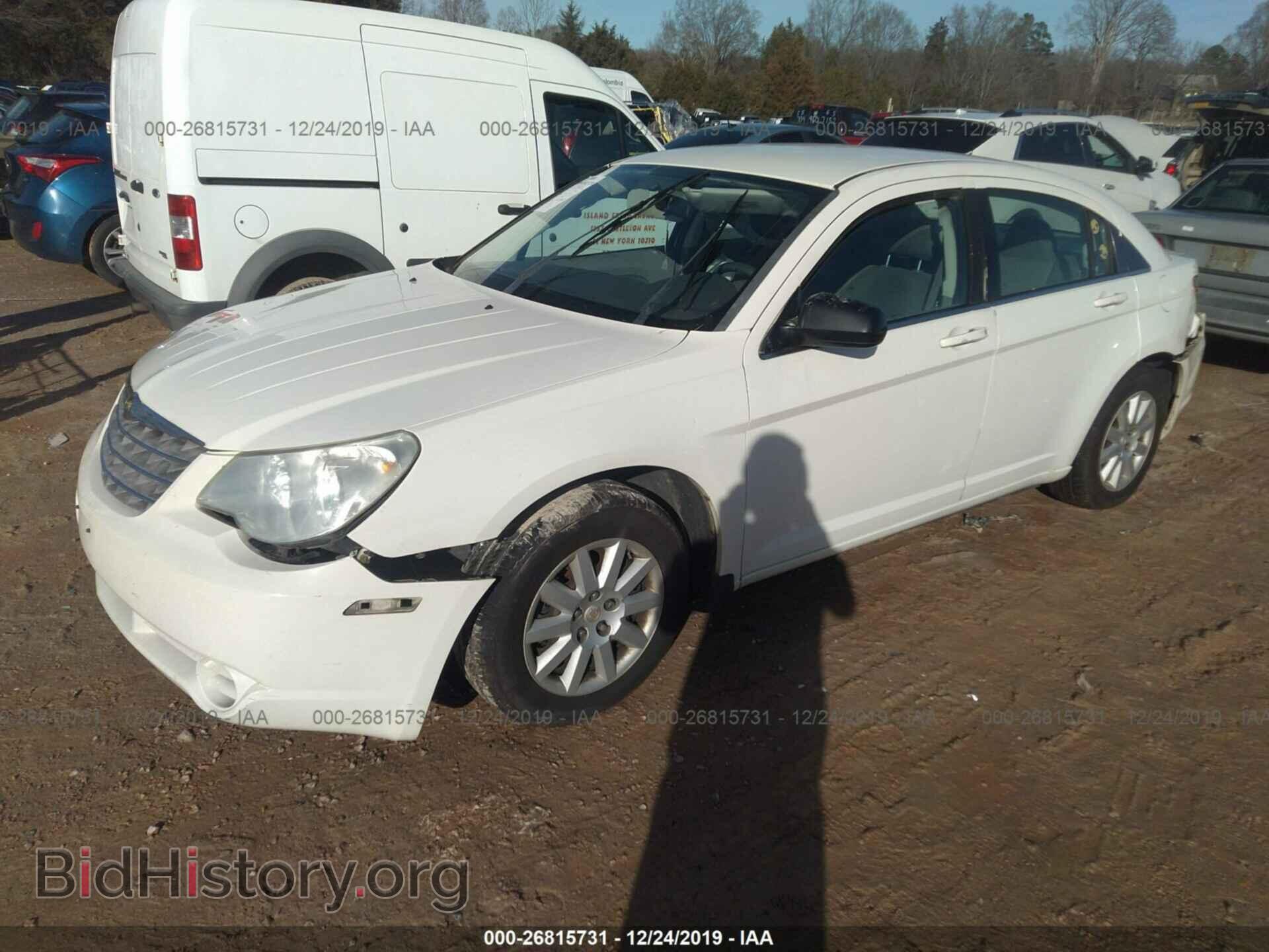 2007 CHRYSLER SEBRING - VIN: 1C3LC46K77N570471 - Фото 2