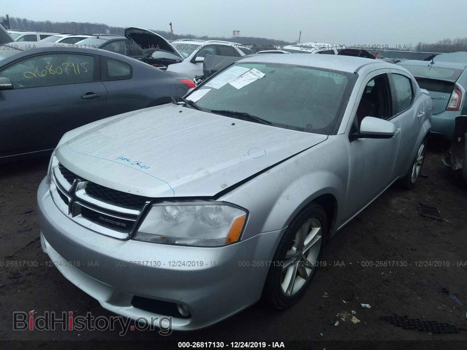 2011 DODGE AVENGER - VIN: 1B3BD1FG4BN552082 - Photo 2