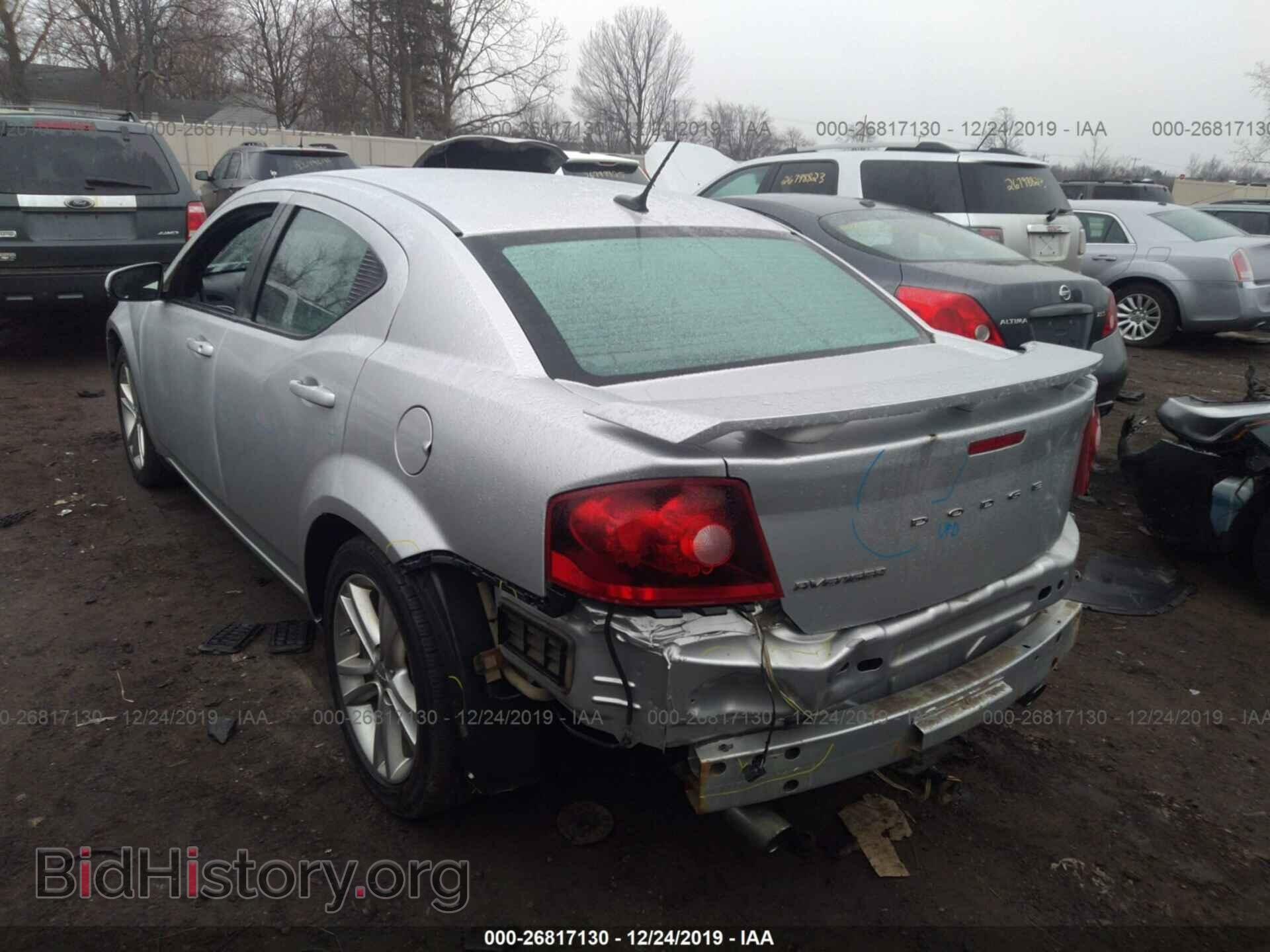 2011 DODGE AVENGER - VIN: 1B3BD1FG4BN552082 - Photo 3