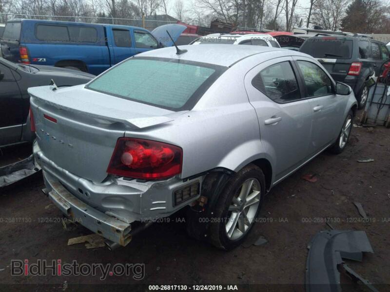 2011 Dodge AVENGER (VIN 1B3BD1FG4BN552082) — photo 4 of 11