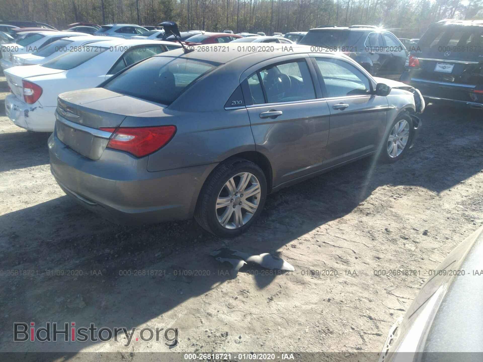 2012 CHRYSLER 200 - VIN: 1C3CCBBB1CN189381 - Фото 4