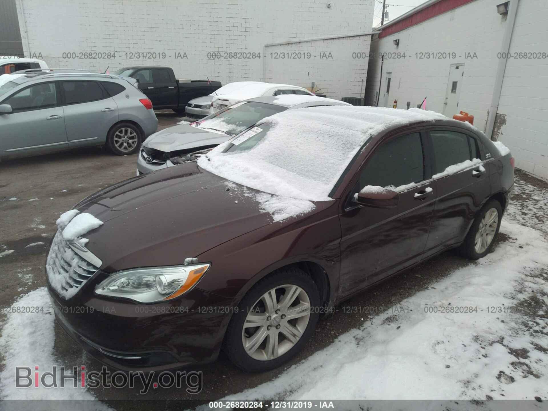 2013 CHRYSLER 200 - VIN: 1C3CCBAB4DN698514 - Photo 2