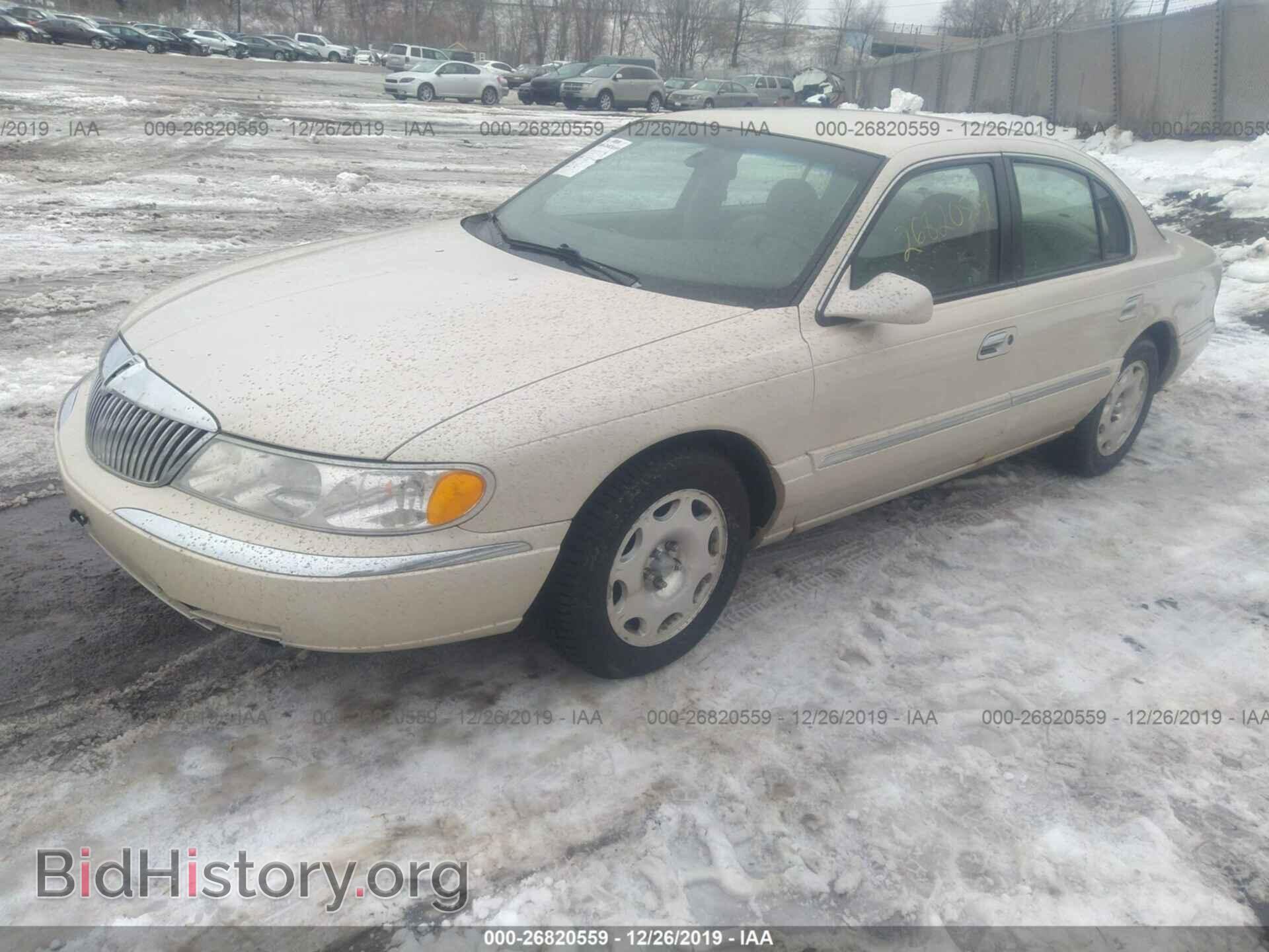 2000 LINCOLN CONTINENTAL - VIN: 1LNHM97V7YY802955 - Photo 2