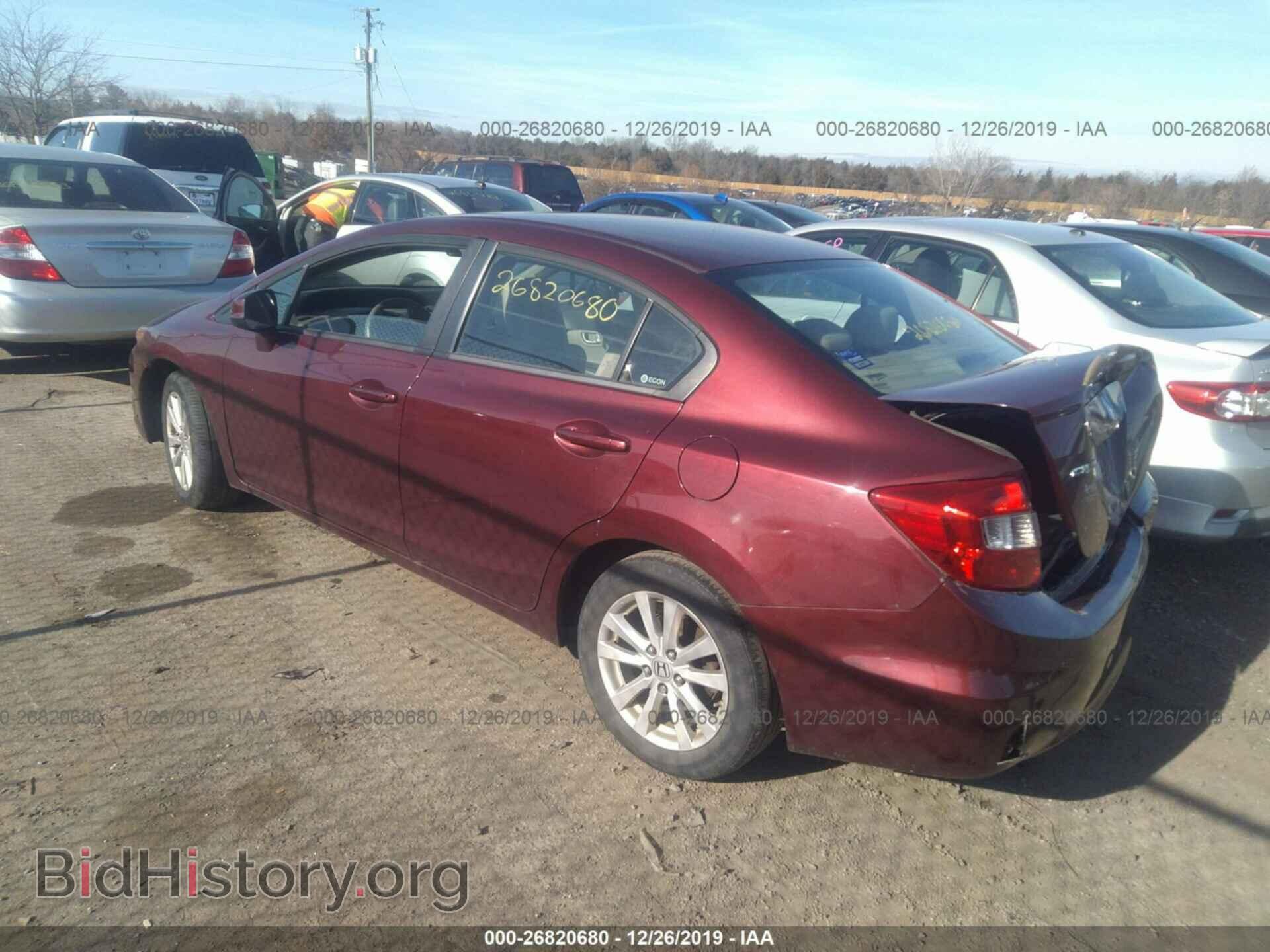 2012 HONDA CIVIC - VIN: 2HGFB2F82CH592564 - Фото 3