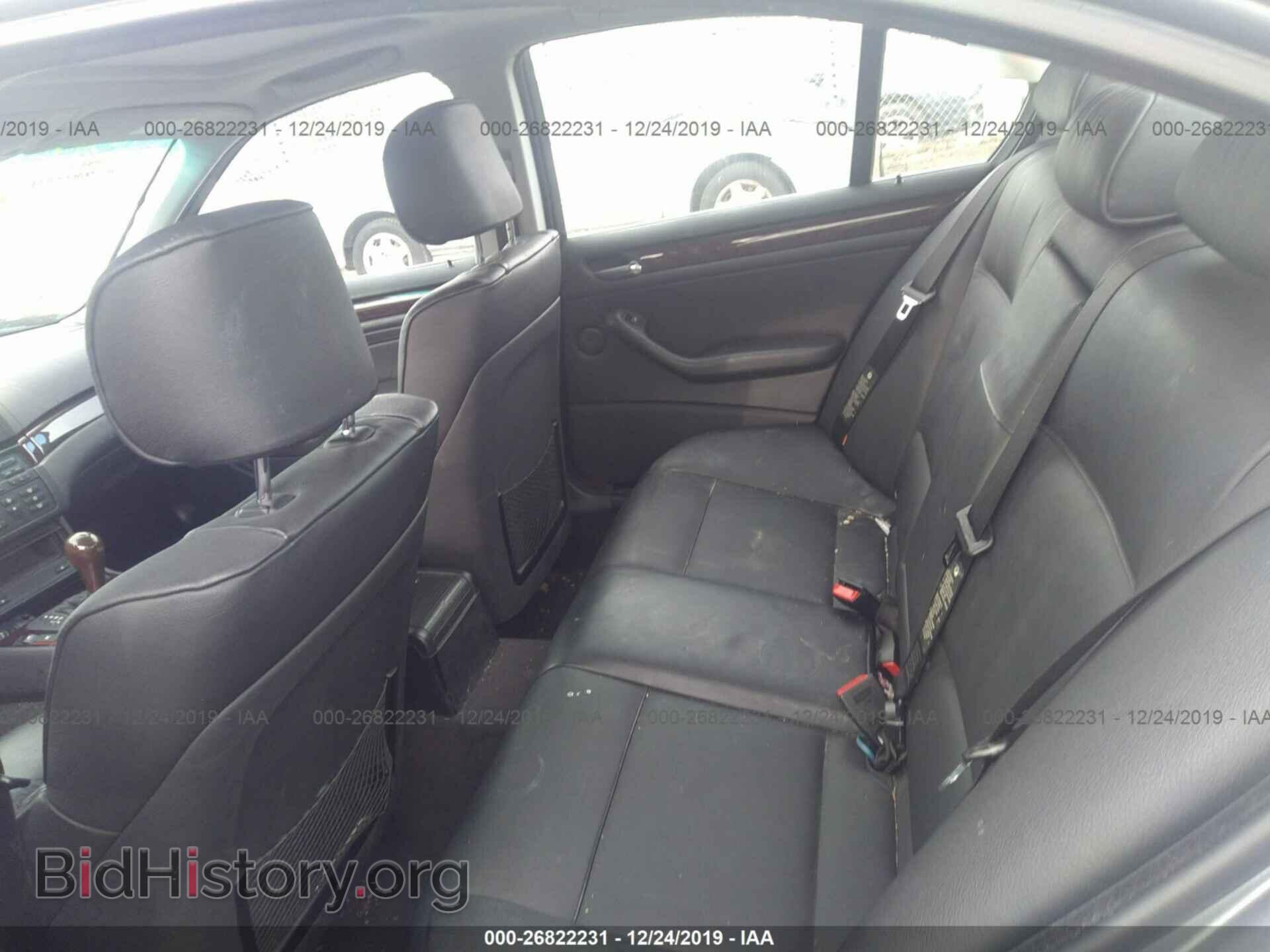2005 BMW 330 - VIN: WBAEV53485KM41998 - Photo 8