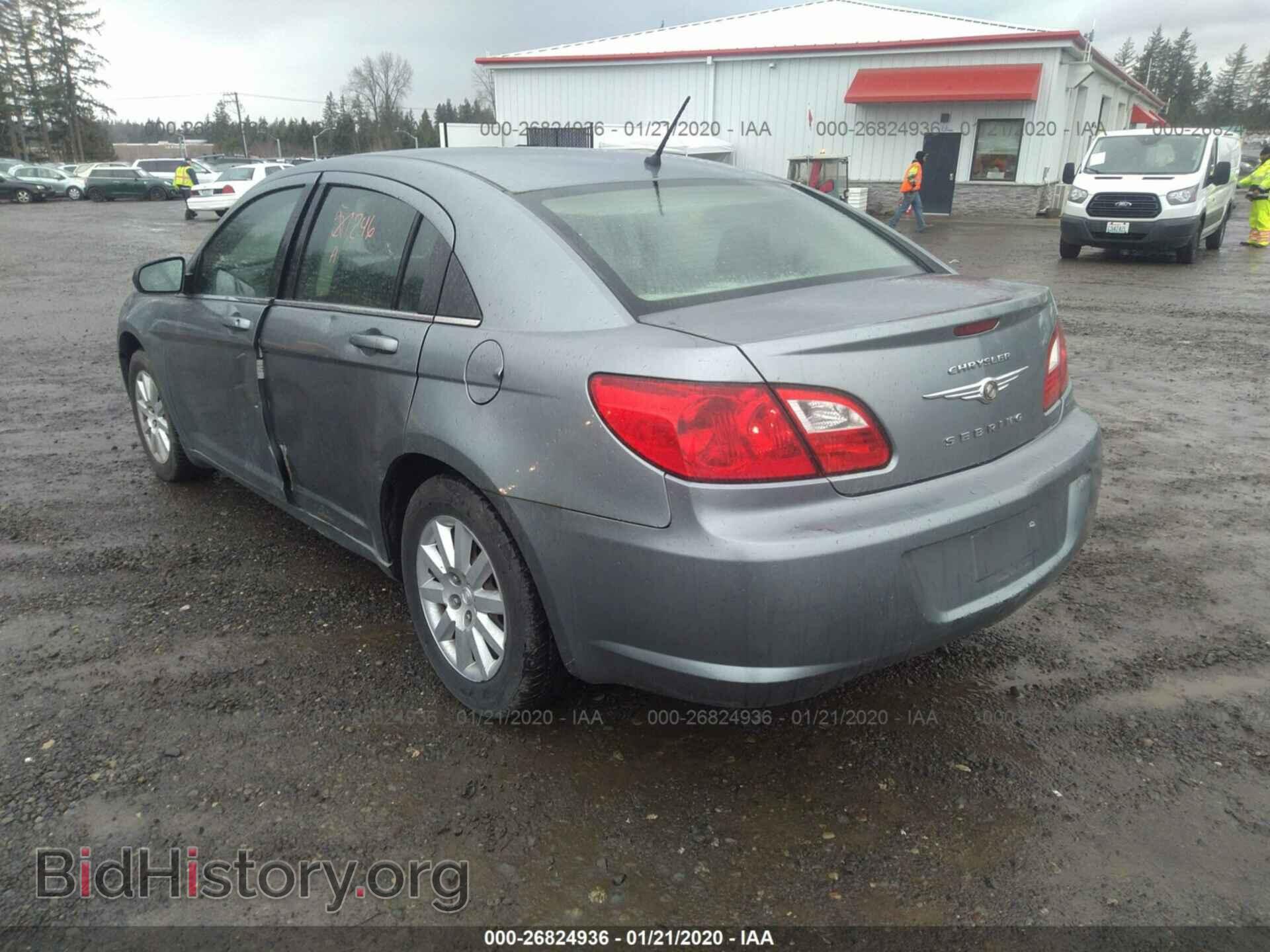 2010 Chrysler Sebring - VIN: 1C3CC4FB3AN128679 - Фото 3