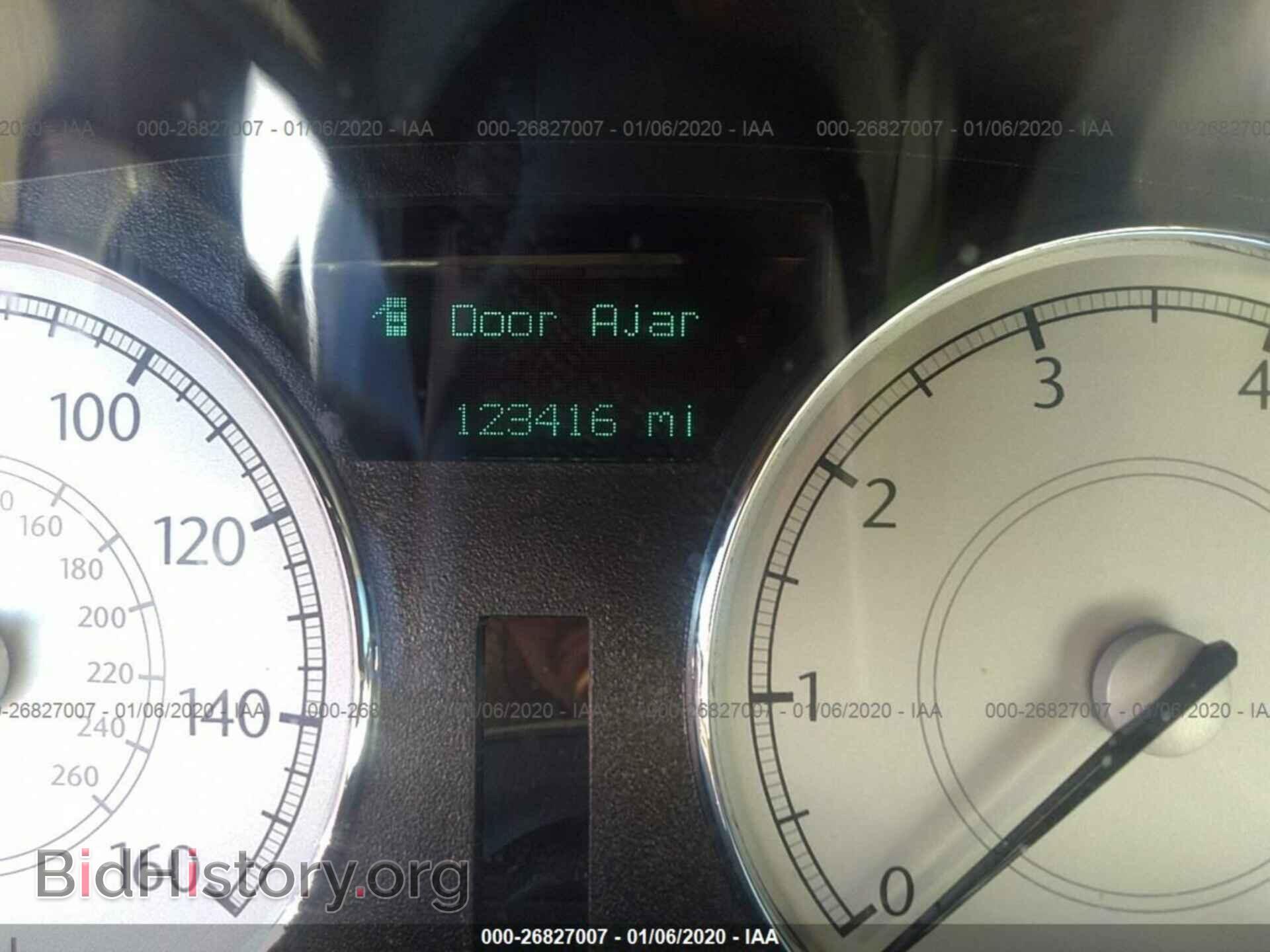 2006 CHRYSLER 300C - VIN: 2C3LA63H26H253148 - Фото 7