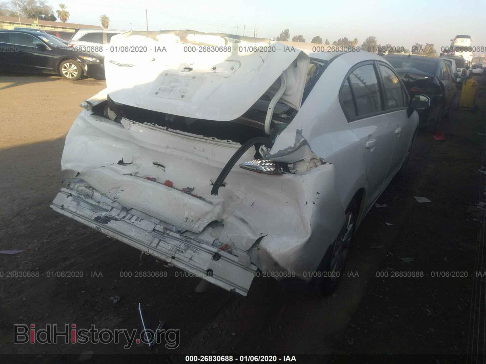 2012 HONDA CIVIC - VIN: 19XFB2F55CE348164 - Фото 4