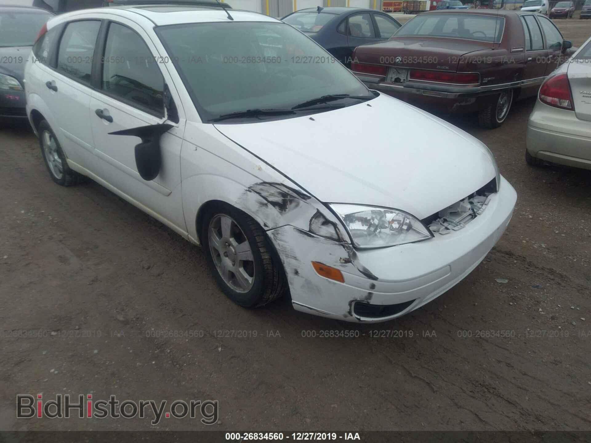 2005 FORD FOCUS - VIN: 3FAFP37NX5R125478 - Фото 6