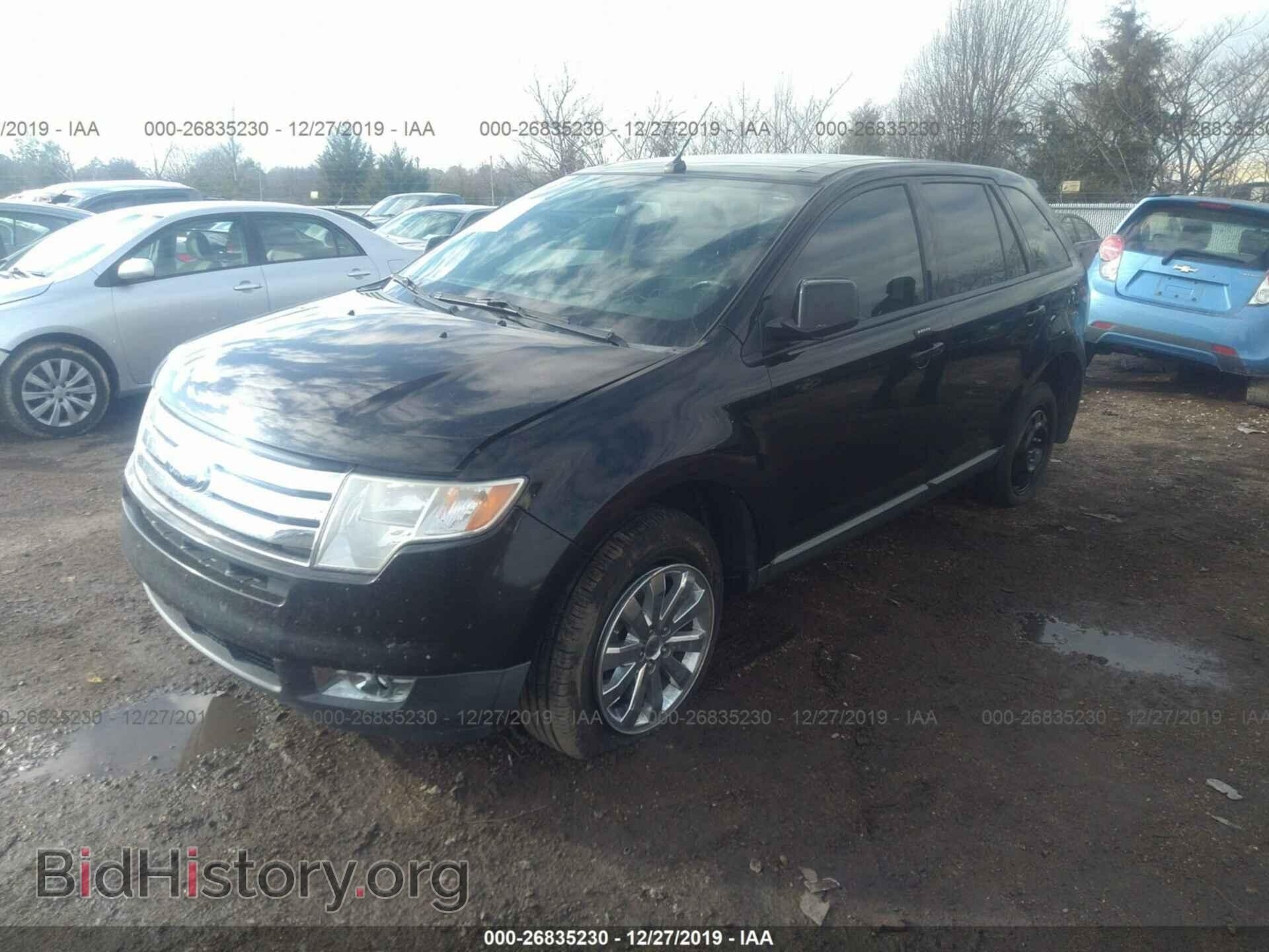 2007 Ford Edge - VIN: 2FMDK38C17BB49145 - Photo 2