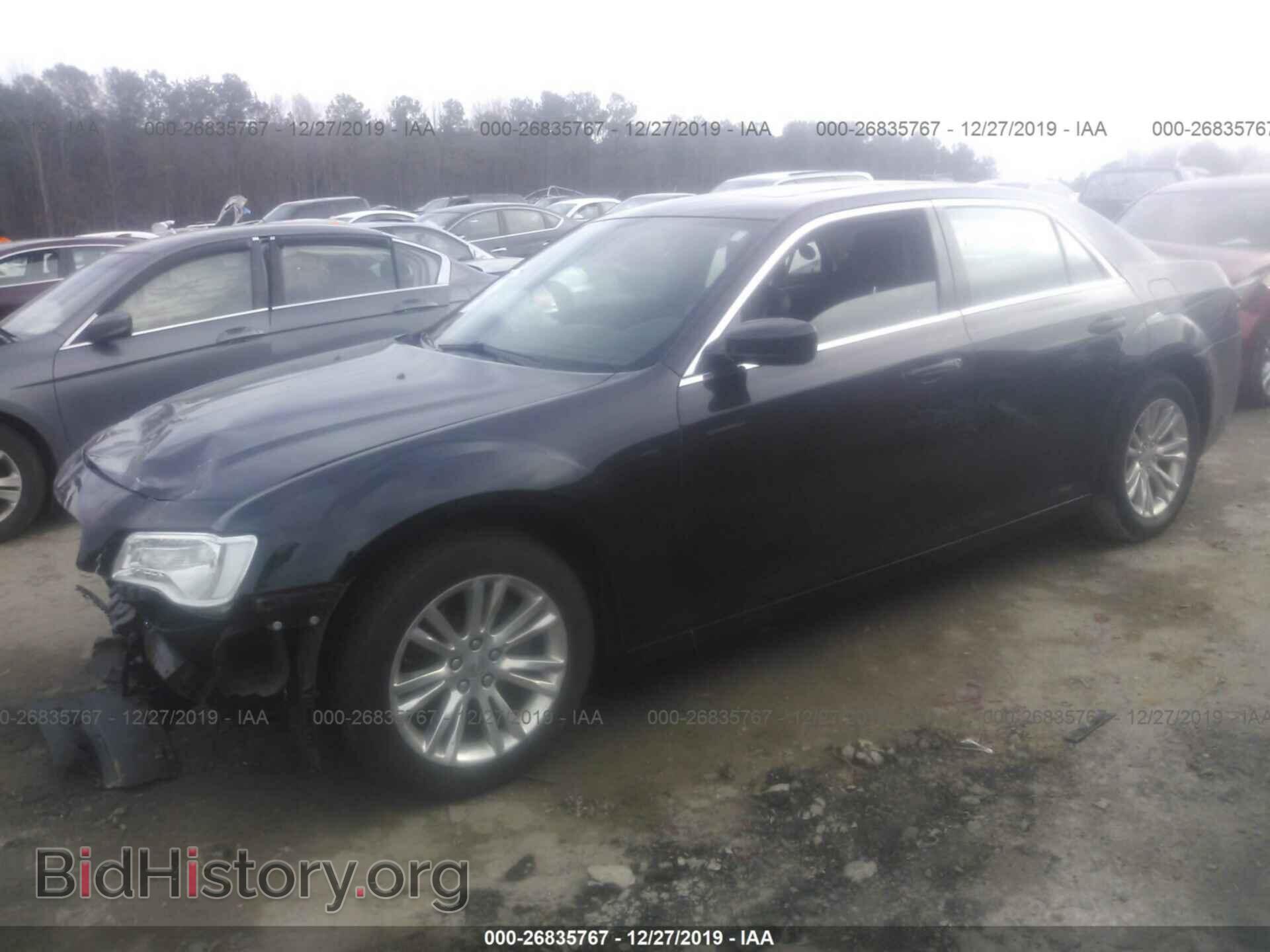 2017 CHRYSLER 300 - VIN: 2C3CCAAG3HH518833 - Фото 2
