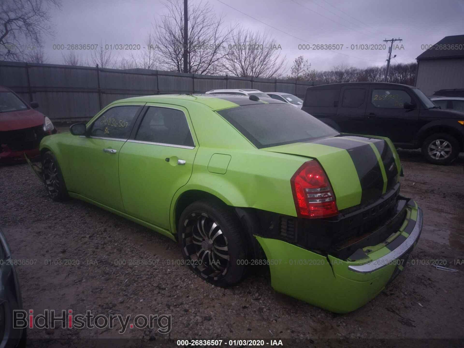 2005 CHRYSLER 300C - VIN: 2C3AA63H65H568783 - Фото 3