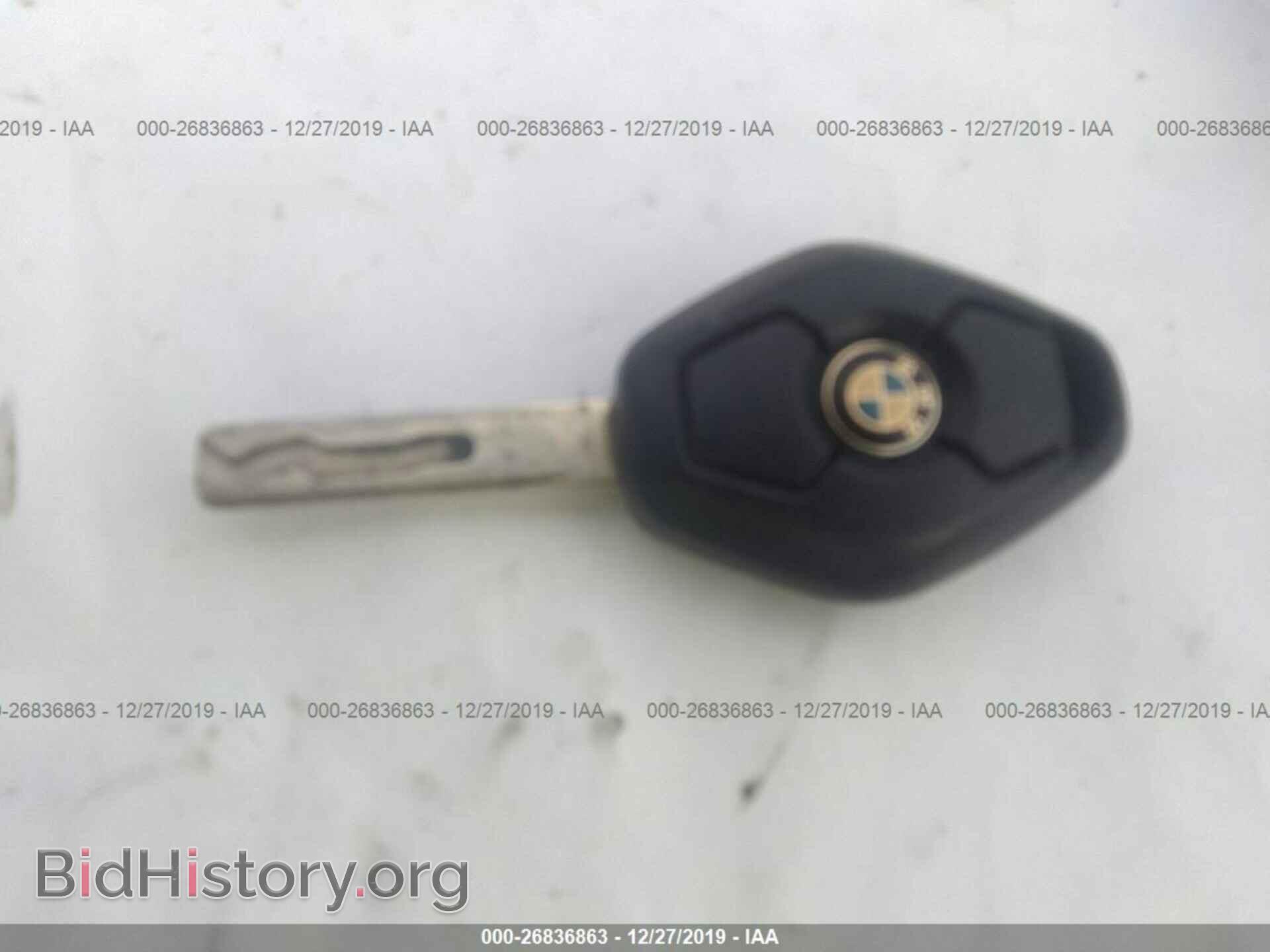 2002 BMW 330 - VIN: WBAEV534X2KM20680 - Photo 11