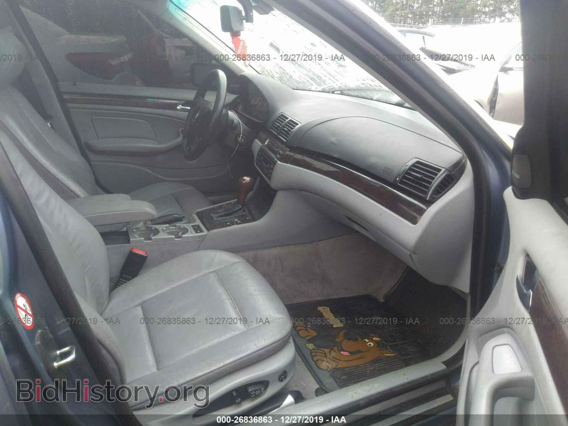 2002 BMW 330 - VIN: WBAEV534X2KM20680 - Photo 5
