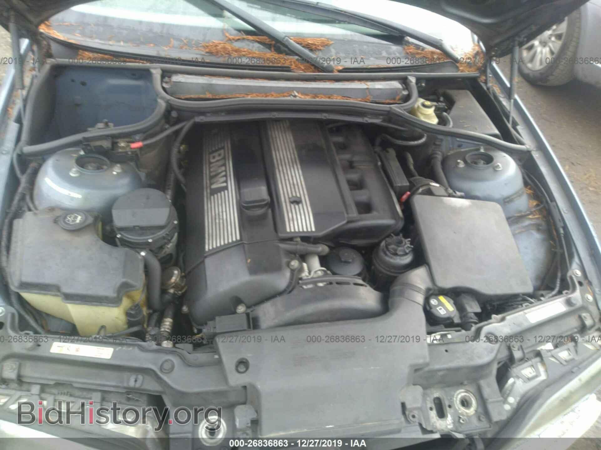 2002 BMW 330 - VIN: WBAEV534X2KM20680 - Photo 10
