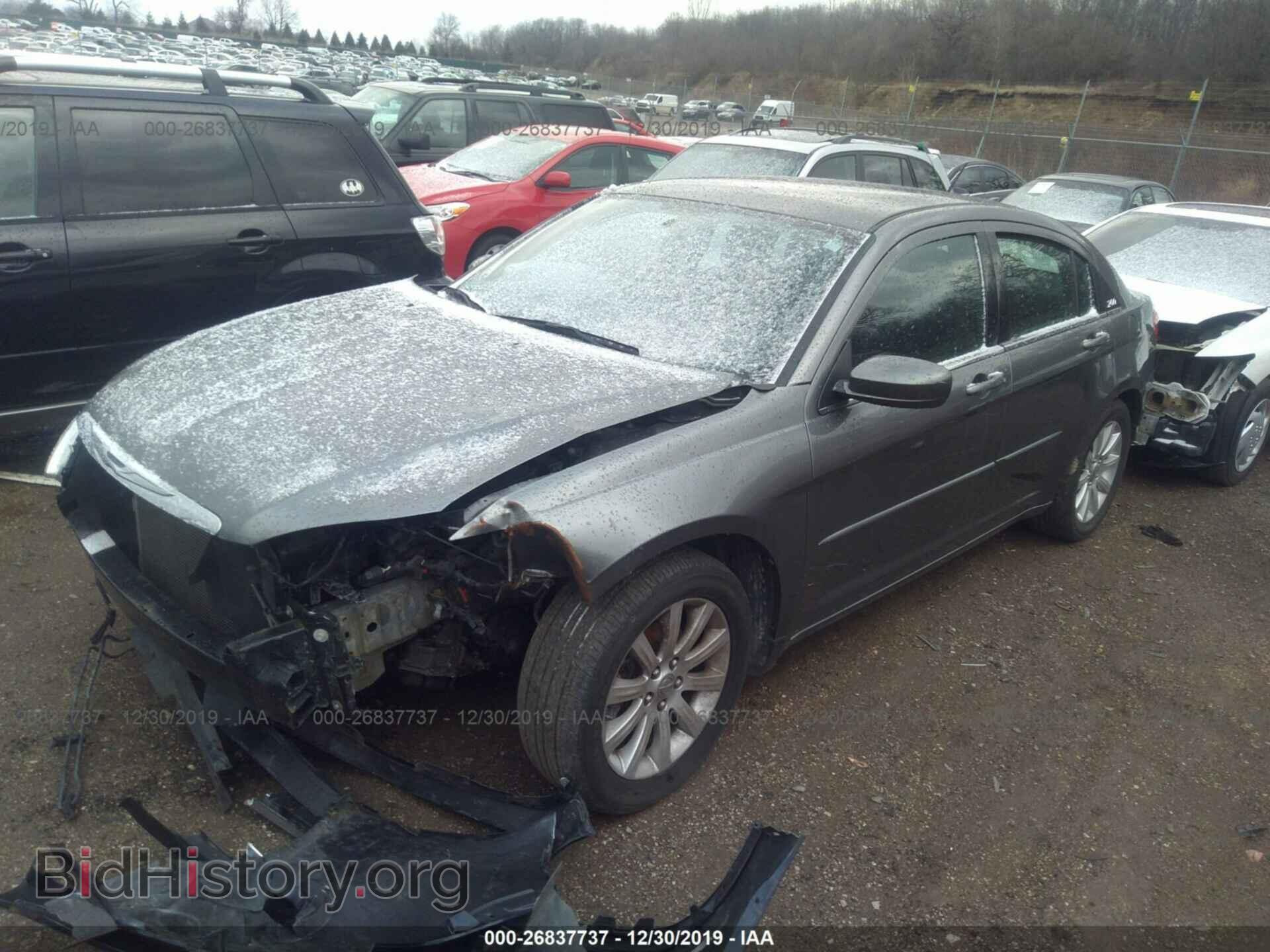 2013 CHRYSLER 200 - VIN: 1C3CCBBB2DN639301 - Photo 2