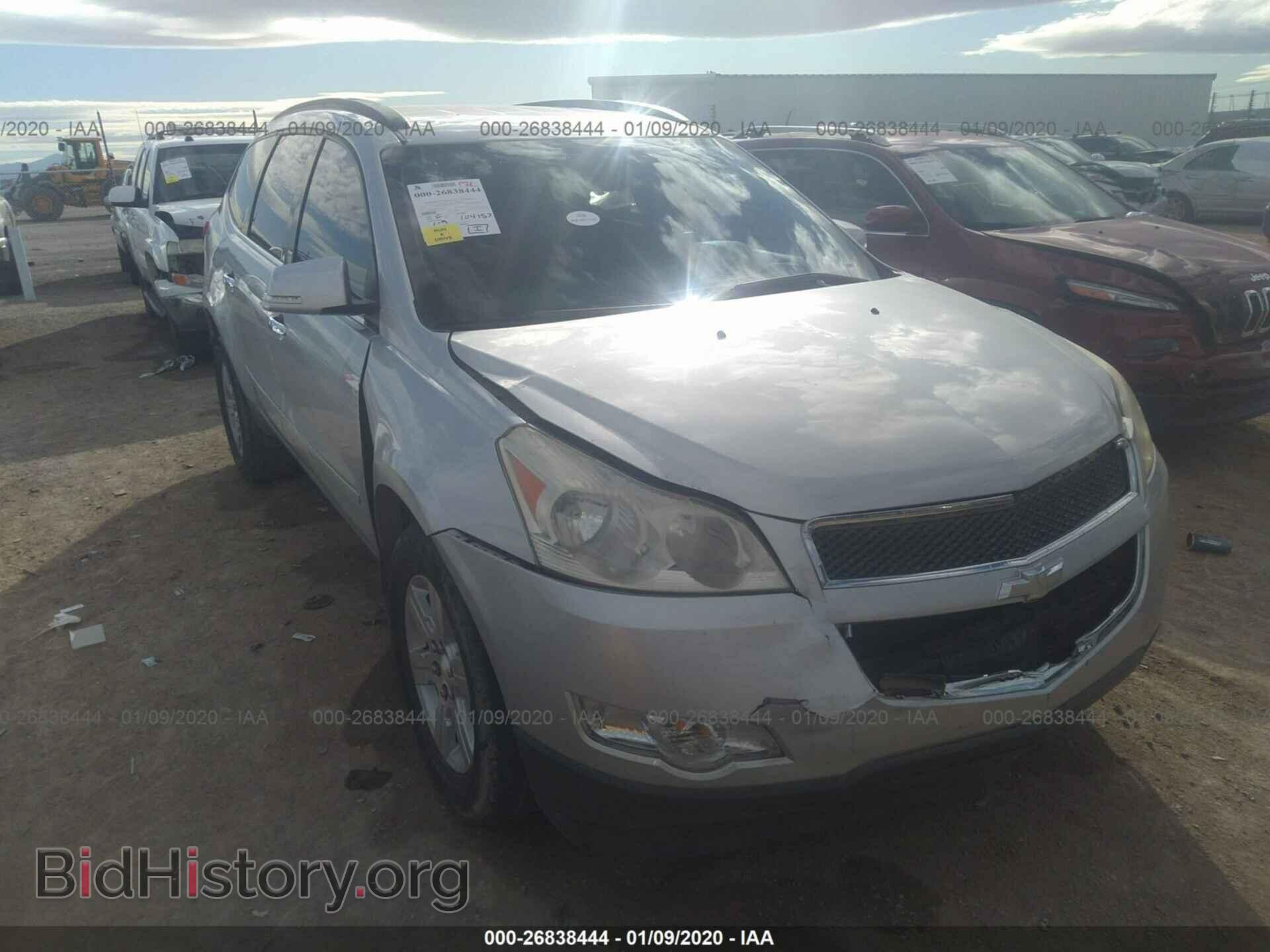 Фотография 1GNKRGED5BJ162374 - CHEVROLET TRAVERSE 2011