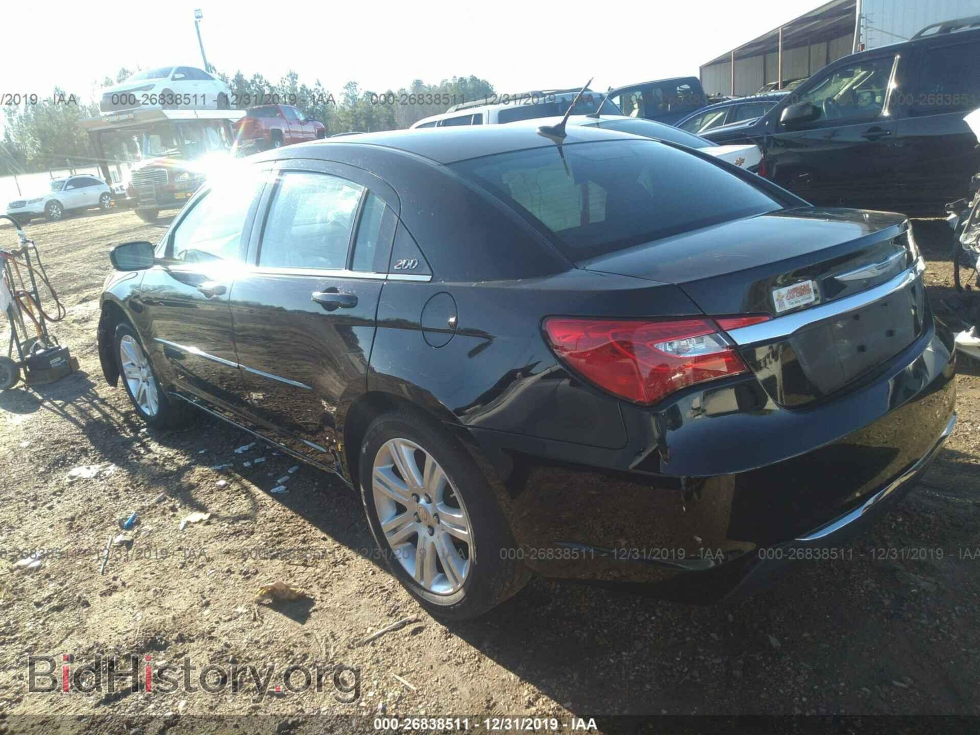 2013 CHRYSLER 200 - VIN: 1C3CCBBB9DN732557 - Фото 3