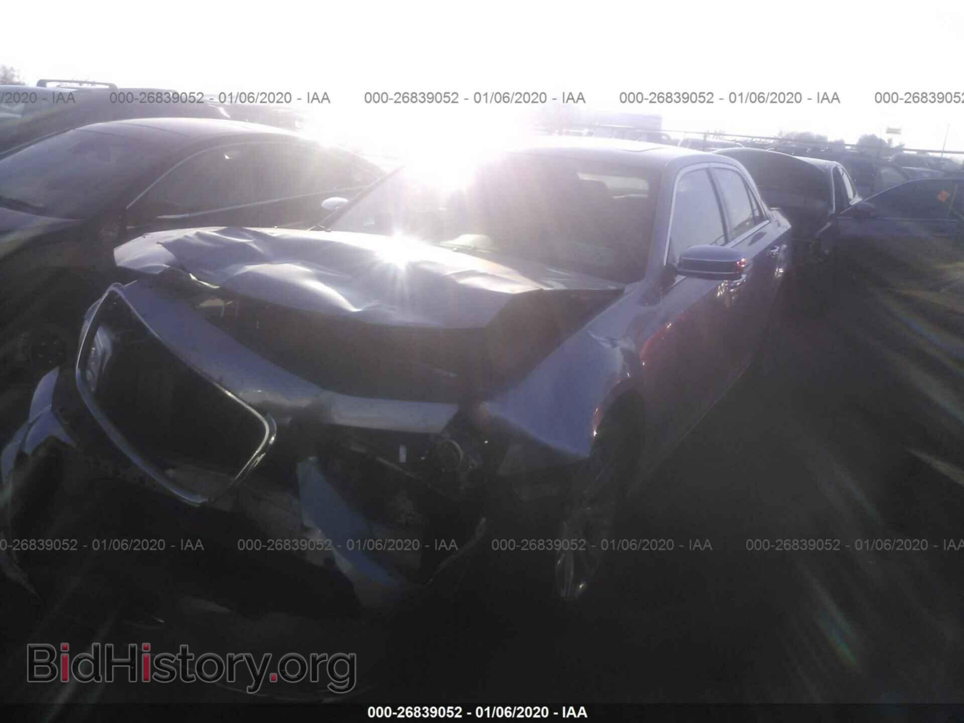 2017 CHRYSLER 300C - VIN: 2C3CCAEG6HH564196 - Фото 2