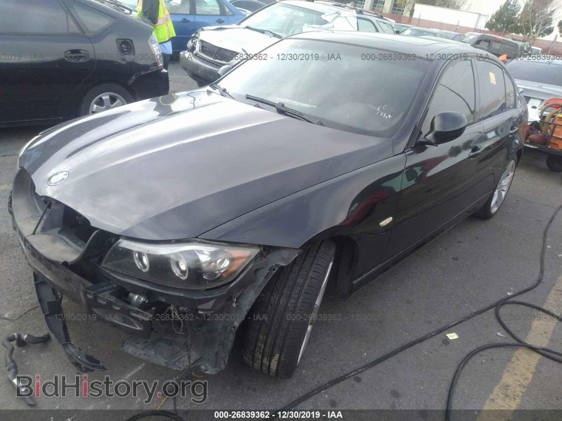 2009 BMW 335 - VIN: WBAPM735X9E190907 - Фото 2