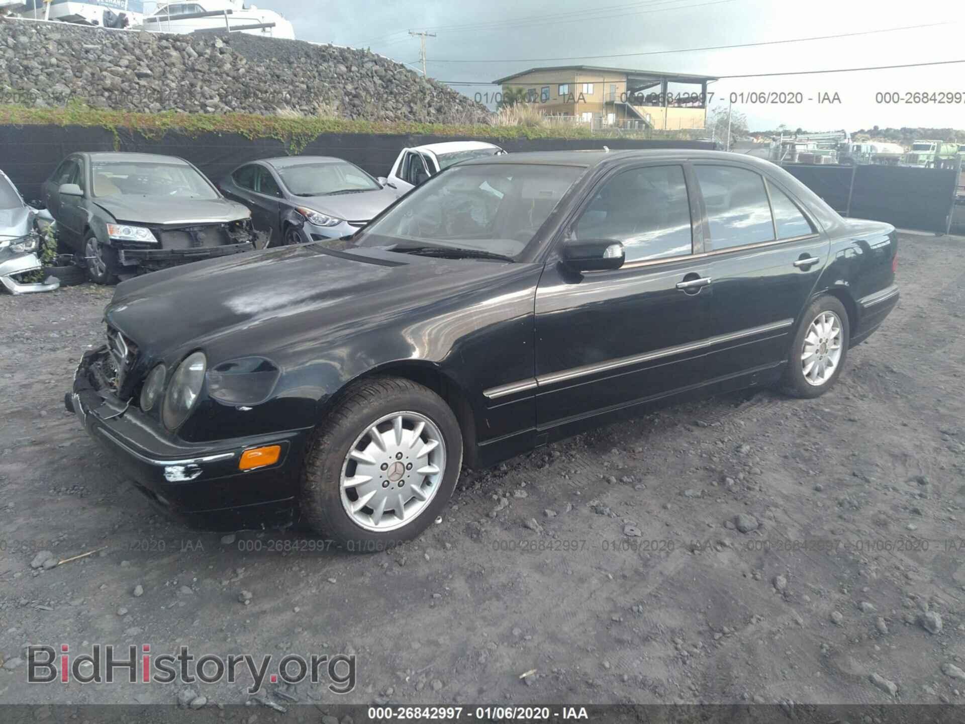 2001 MERCEDES-BENZ E-CLASS - VIN: WDBJF65J21B216802 - Фото 2