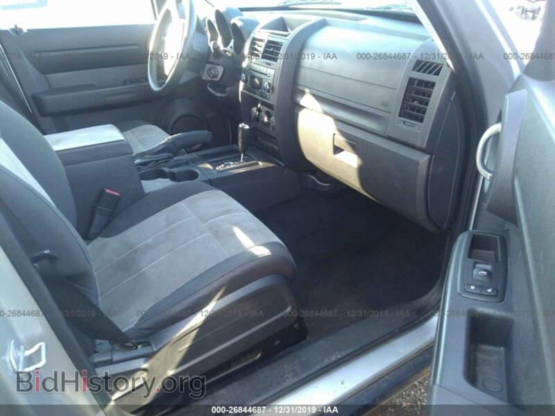 2007 Dodge NITRO (VIN 1D8GT28K37W735667) — фото 5 из 11