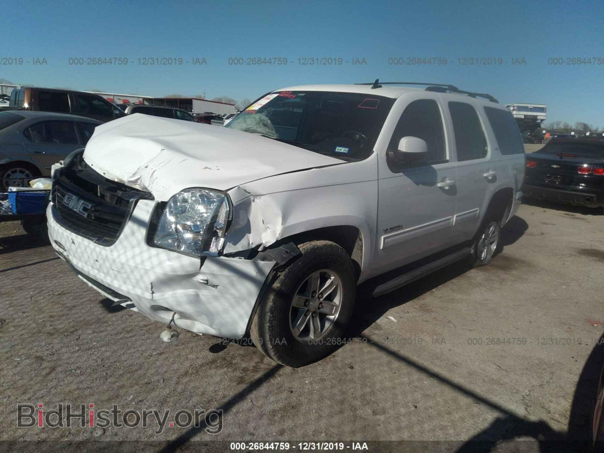 2013 GMC YUKON - VIN: 1GKS2CE08DR269639 - Фото 2