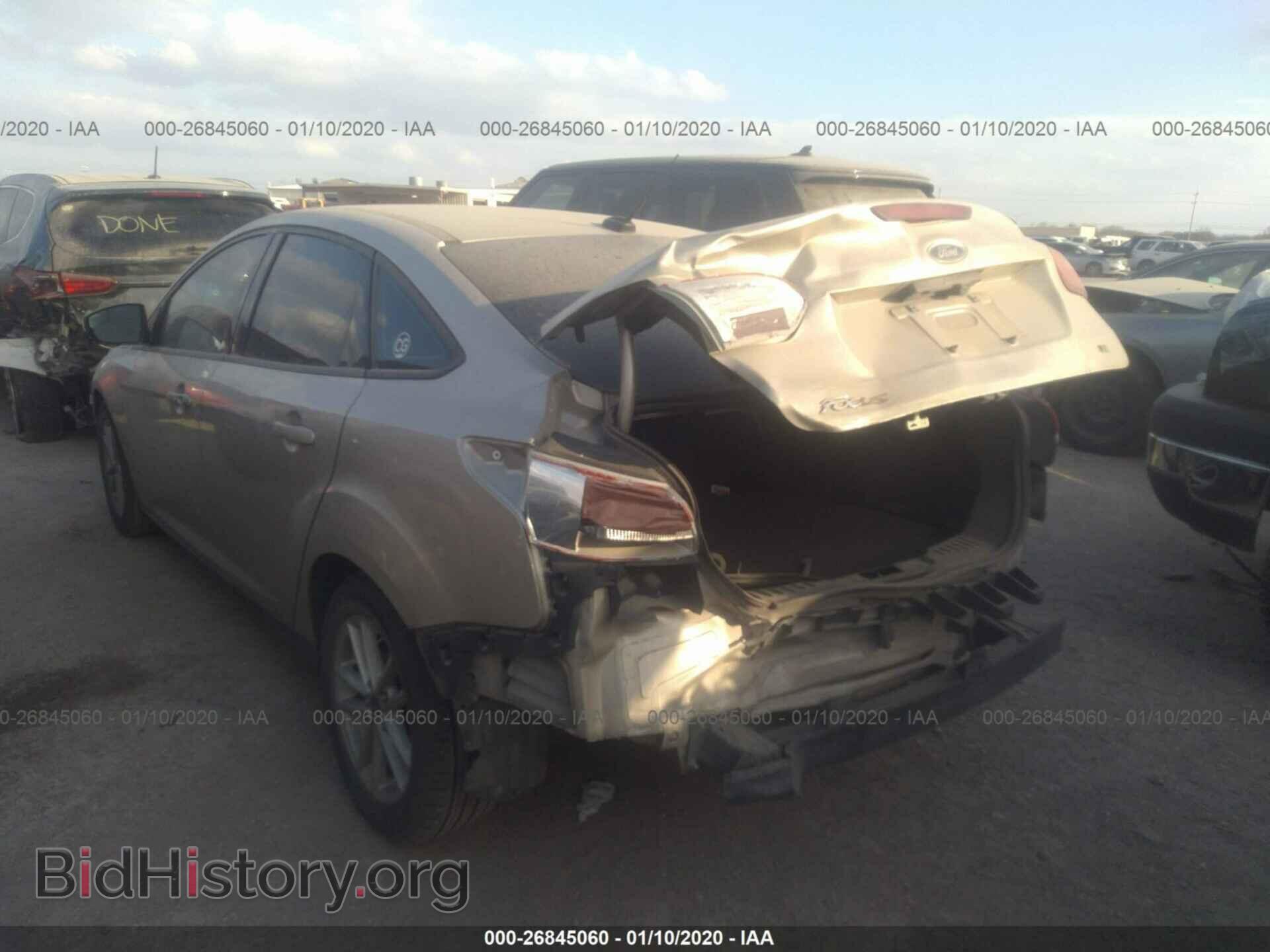 2017 FORD FOCUS - VIN: 1FADP3F2XHL266746 - Фото 3