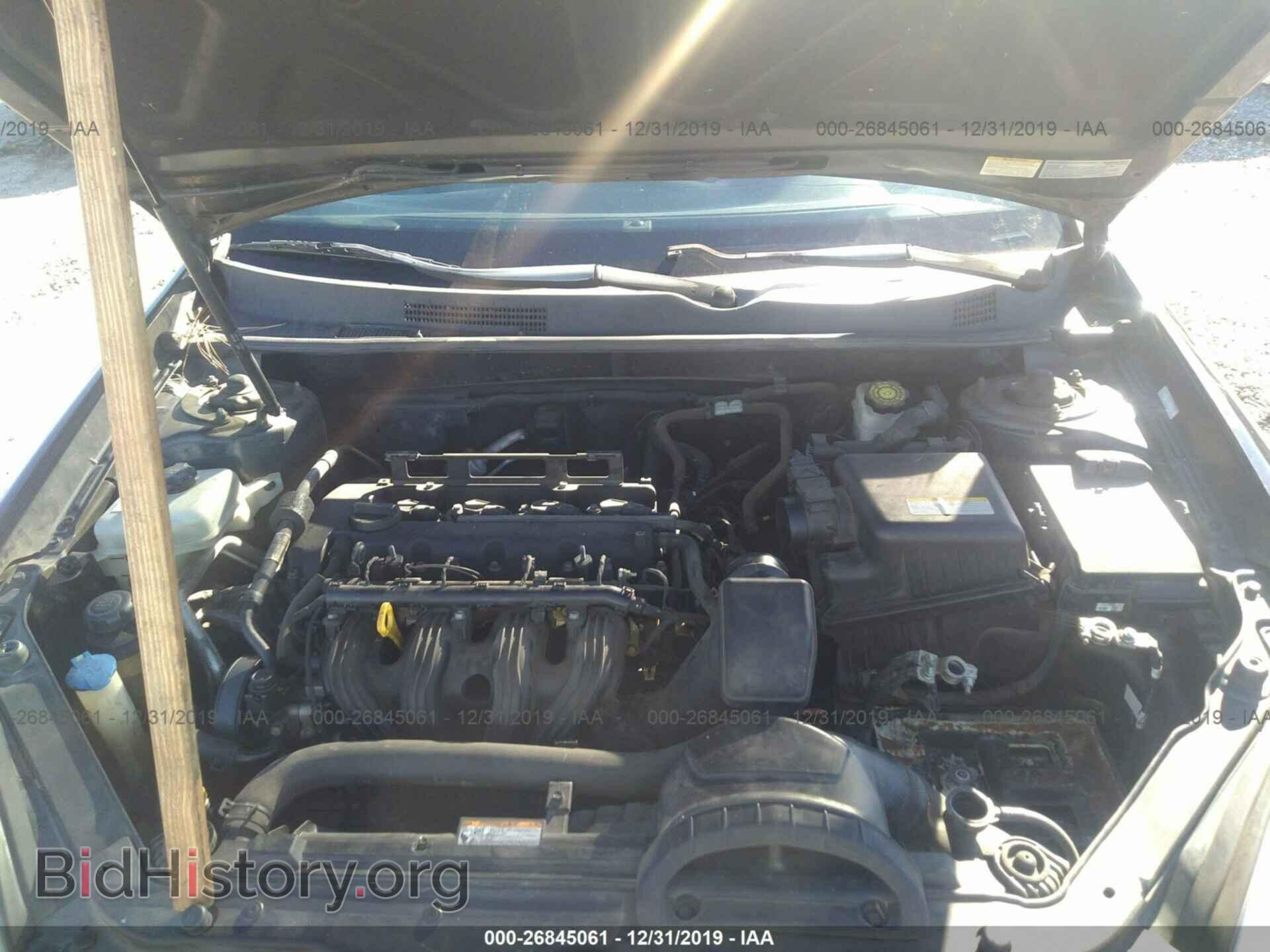 2007 KIA OPTIMA - VIN: KNAGE123975114540 - Фото 10