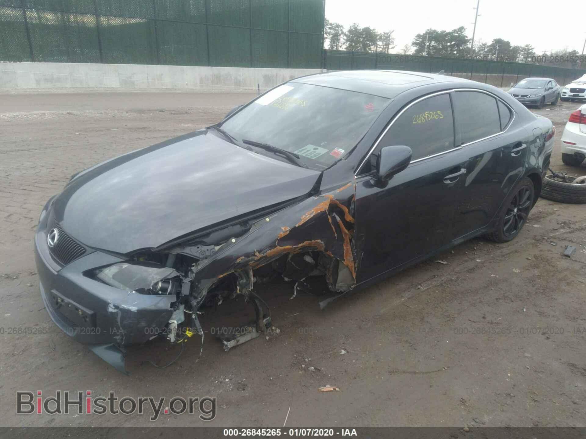 2007 LEXUS IS - VIN: JTHCK262772011229 - Фото 2