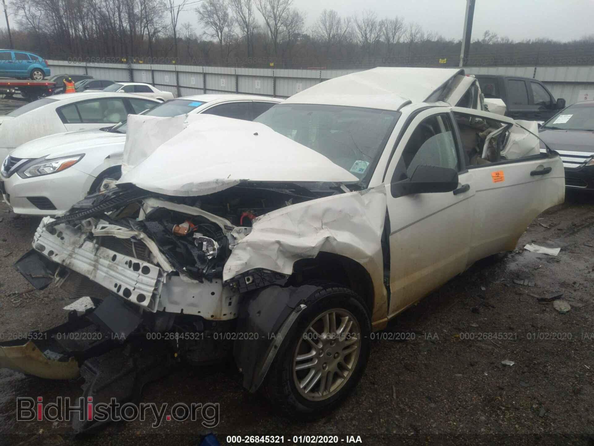 2010 FORD FOCUS - VIN: 1FAHP3FN0AW206572 - Фото 2
