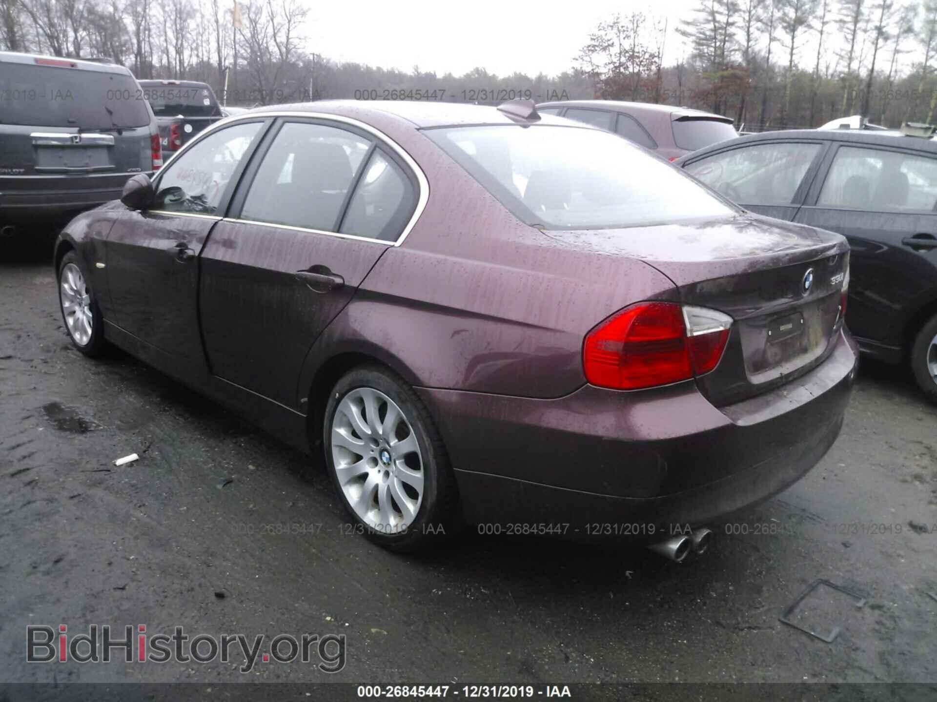 2006 BMW 330 - VIN: WBAVB33526PS05325 - Photo 3