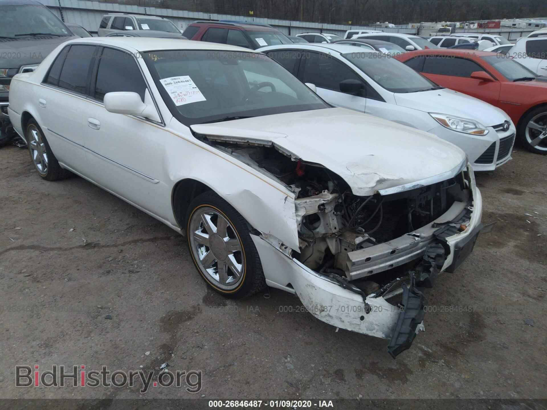 Photo 1G6KD57YX8U112592 - CADILLAC DTS 2008