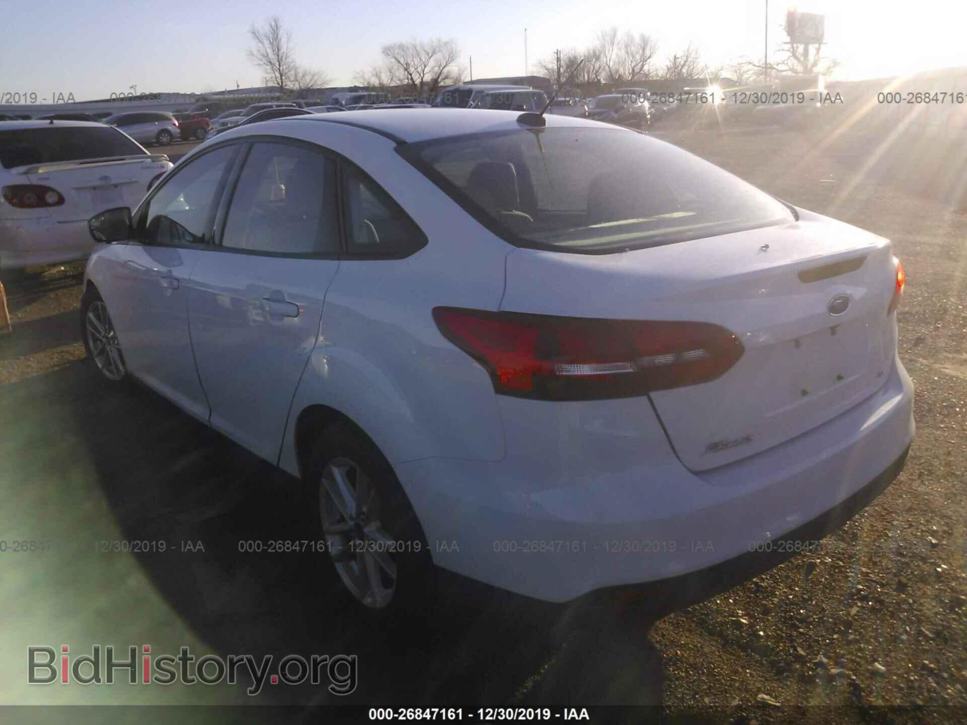 2018 FORD FOCUS - VIN: 1FADP3F29JL265688 - Фото 3