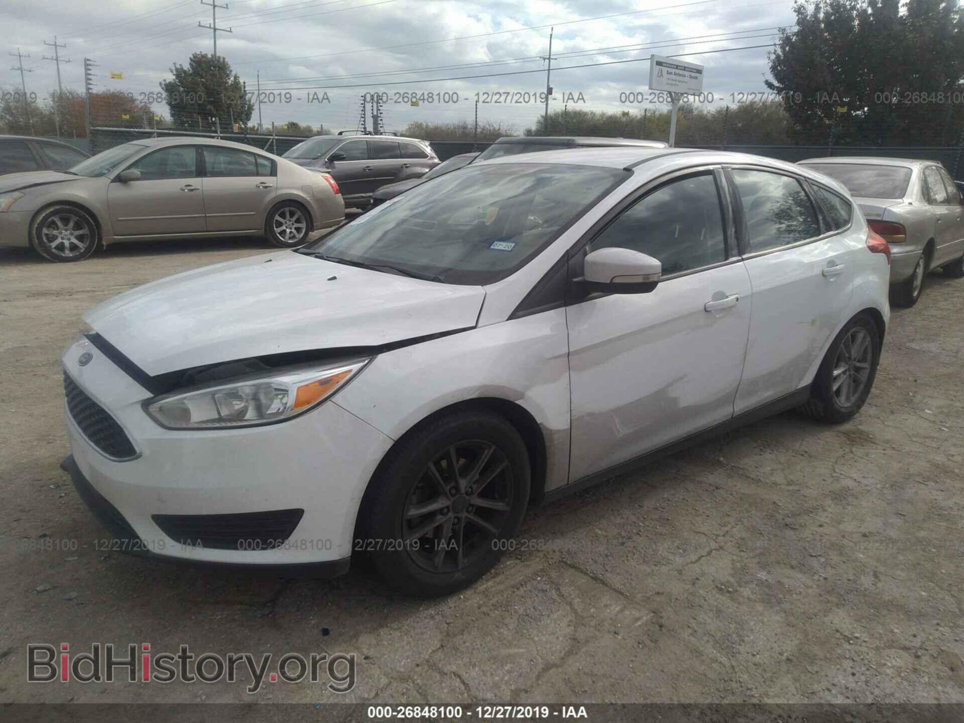 2016 Ford Focus - VIN: 1FADP3K21GL345548 - Фото 2
