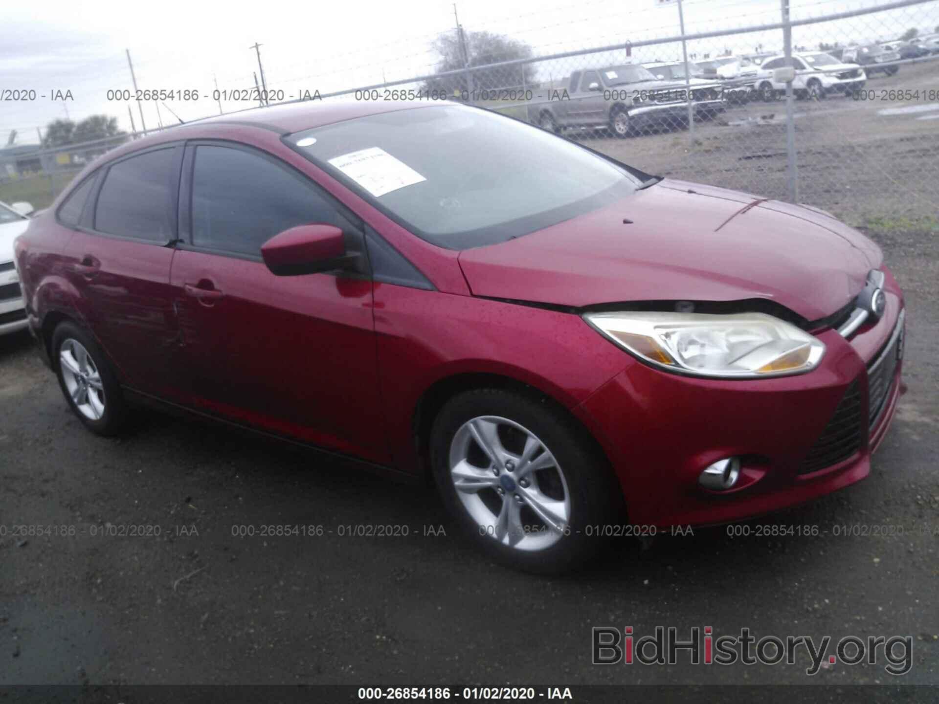 Photo 1FAHP3F2XCL449588 - FORD FOCUS 2012