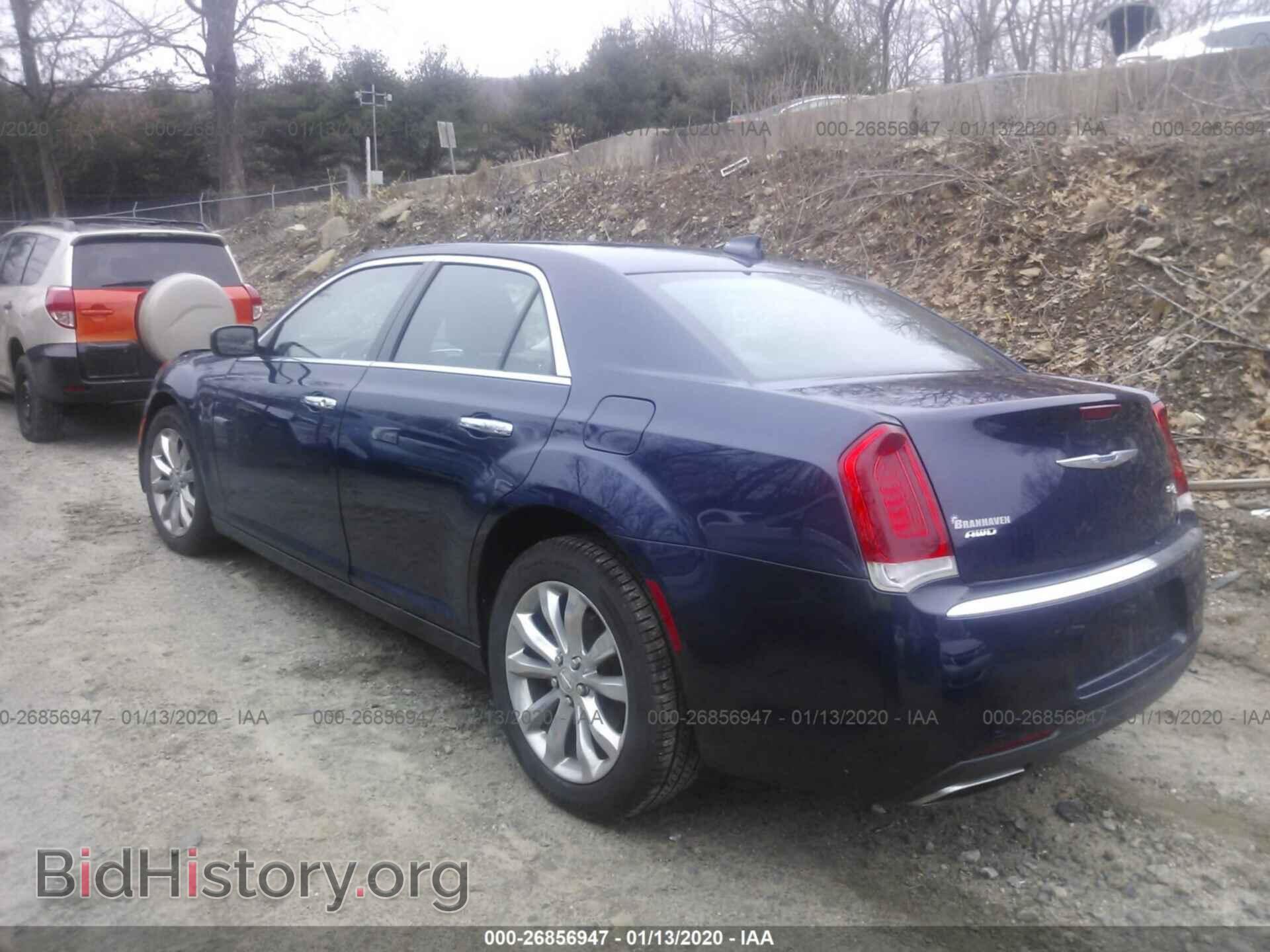 2017 CHRYSLER 300C - VIN: 2C3CCAKG5HH616468 - Фото 3