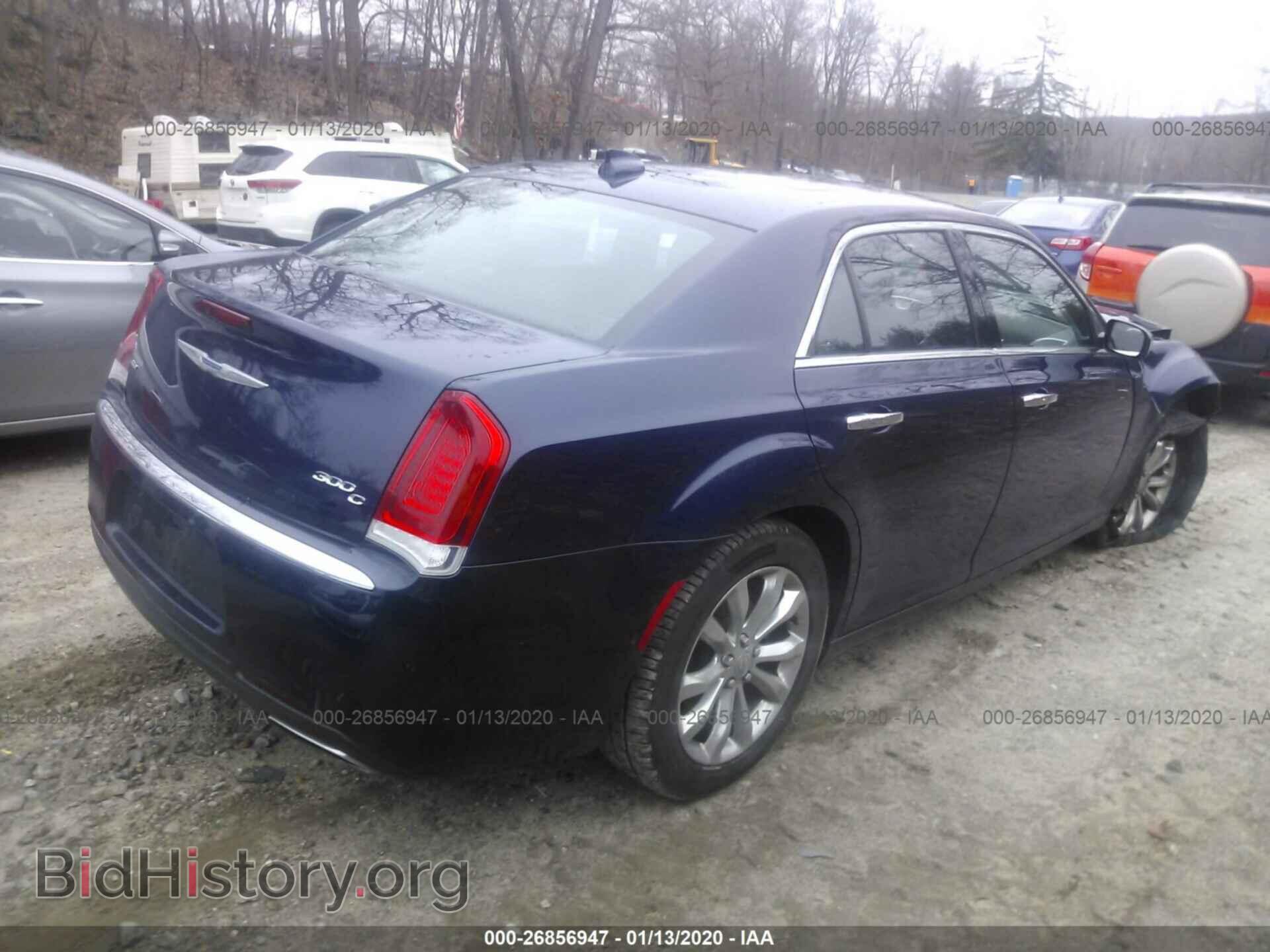 2017 CHRYSLER 300C - VIN: 2C3CCAKG5HH616468 - Фото 4