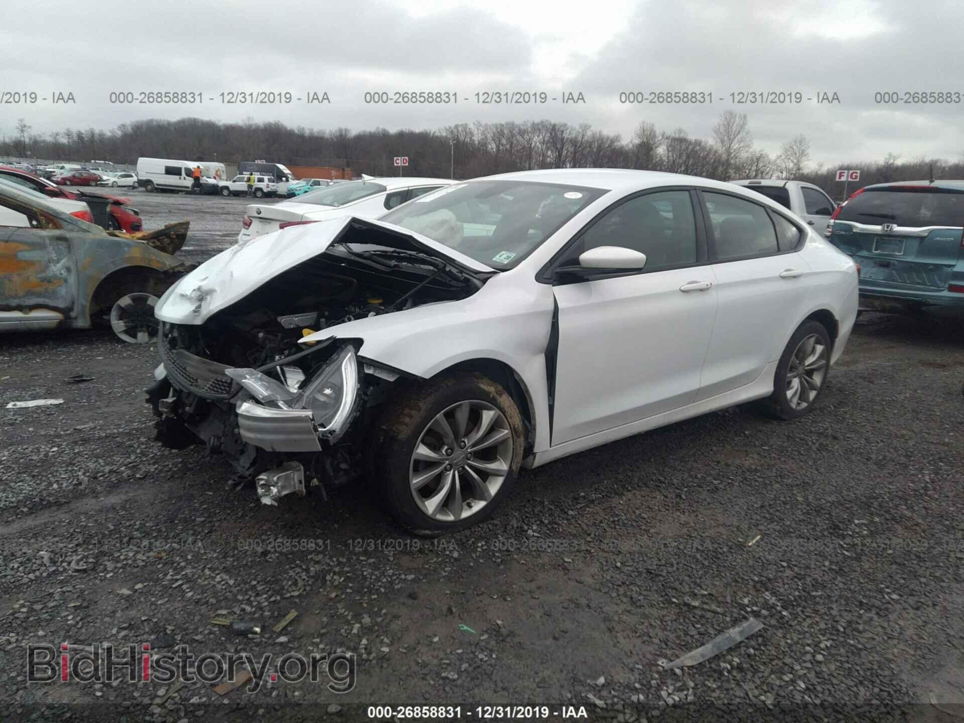2015 CHRYSLER 200 - VIN: 1C3CCCBB4FN760761 - Photo 2