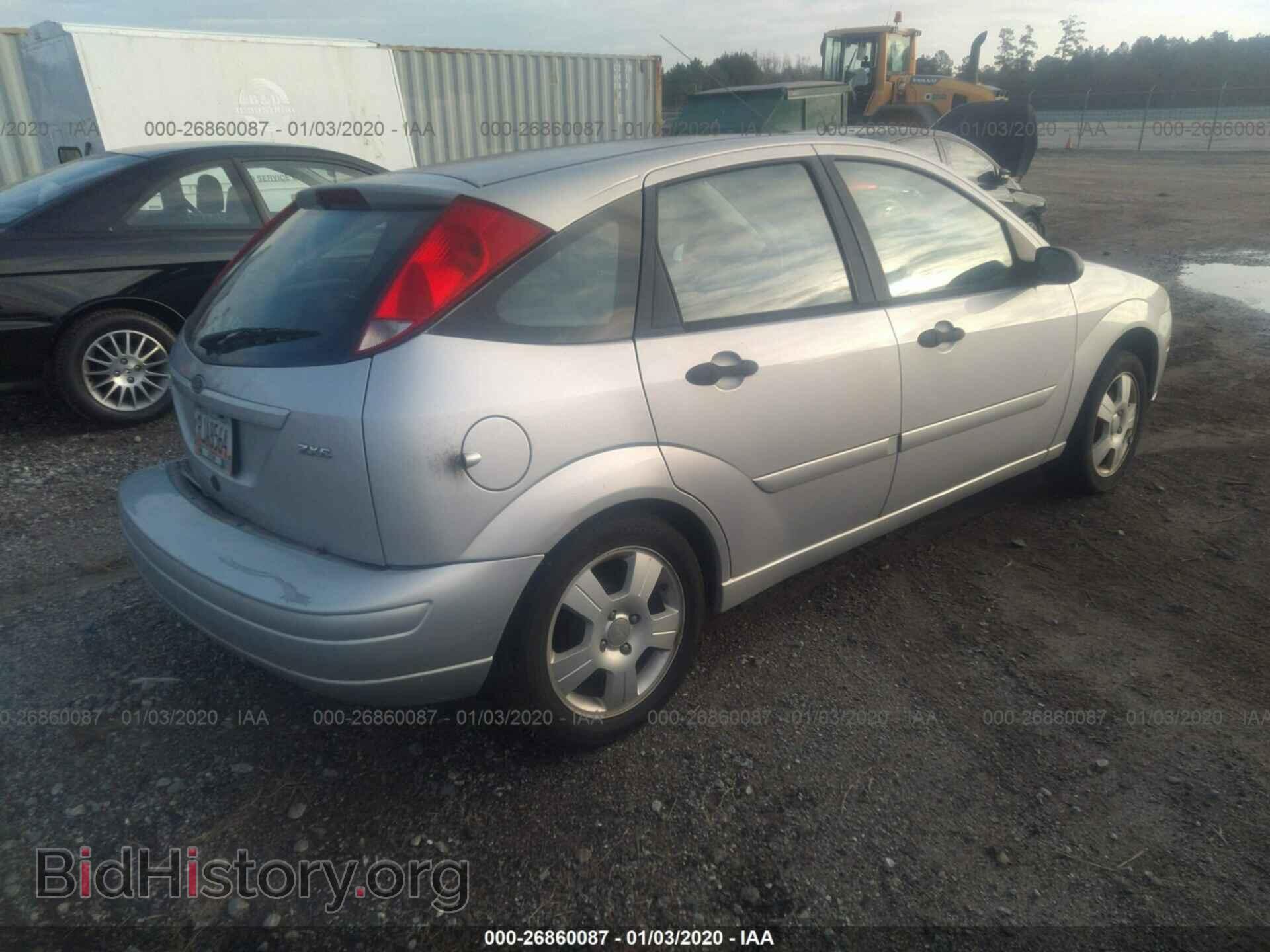 2005 FORD FOCUS - VIN: 3FAFP37N05R138885 - Фото 4