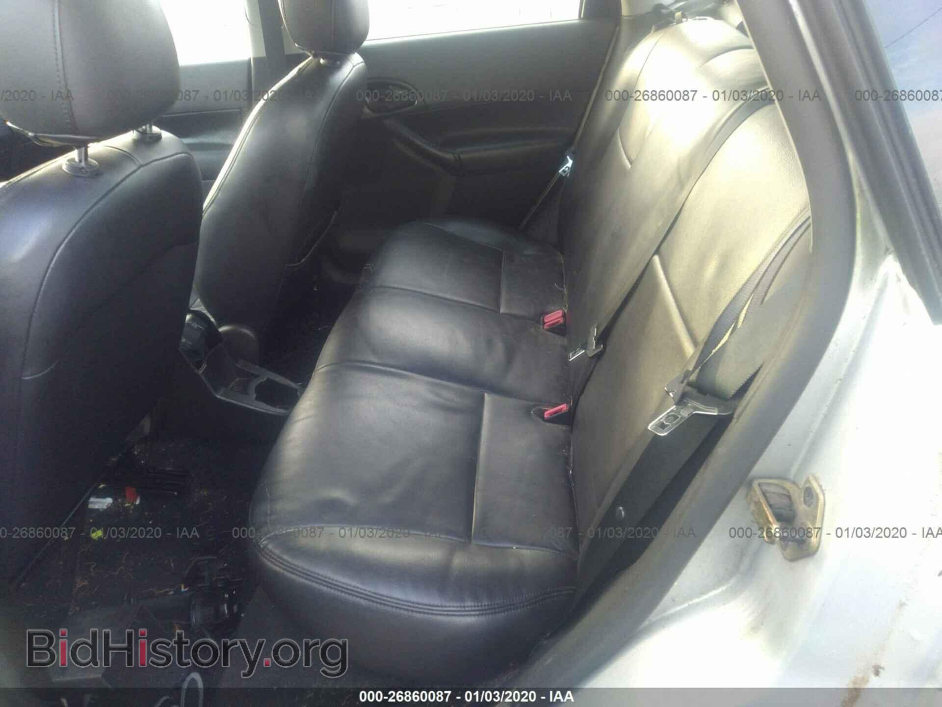 2005 FORD FOCUS - VIN: 3FAFP37N05R138885 - Фото 8