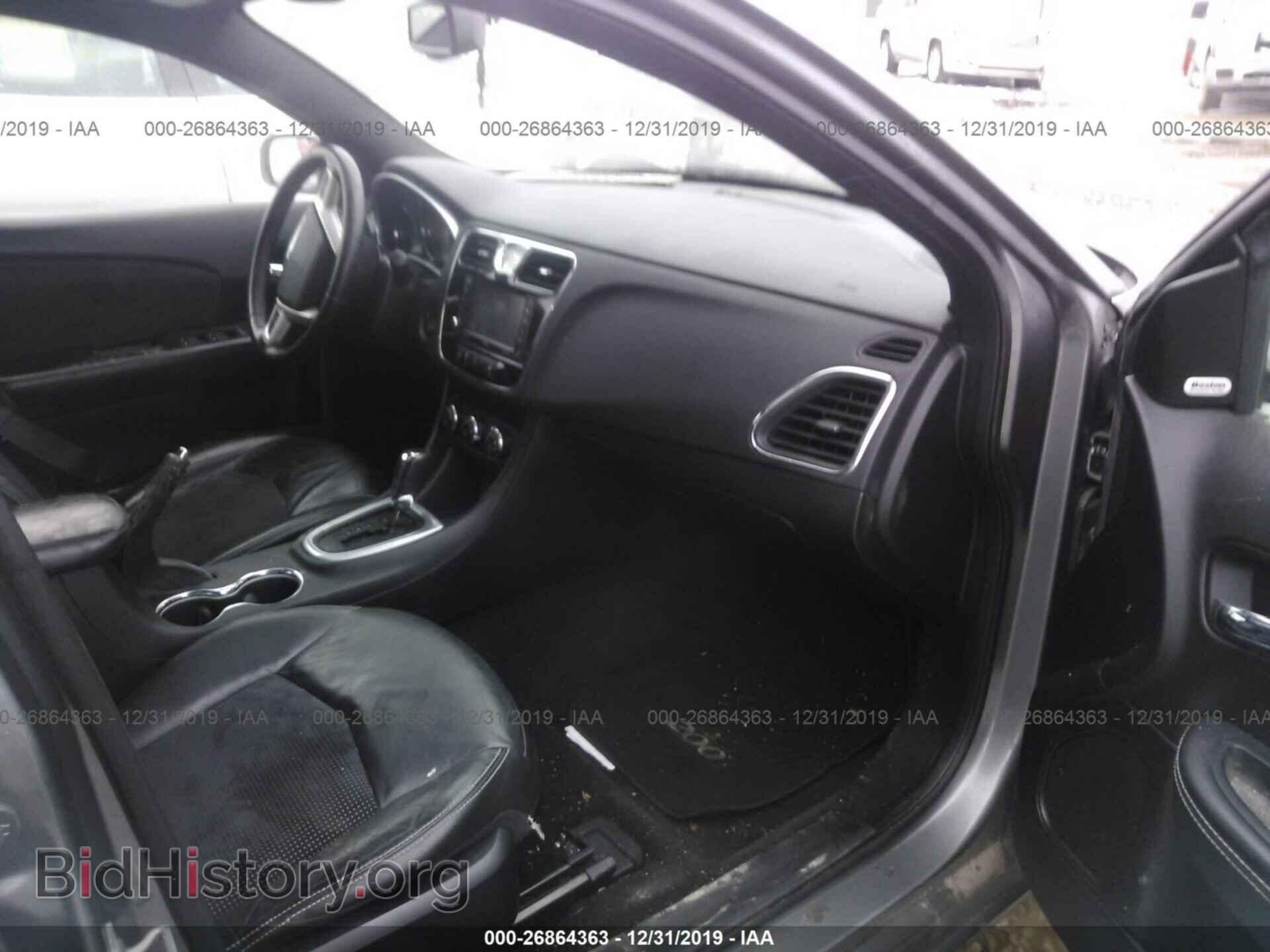 2011 CHRYSLER 200 - VIN: 1C3BC8FG3BN577473 - Photo 5