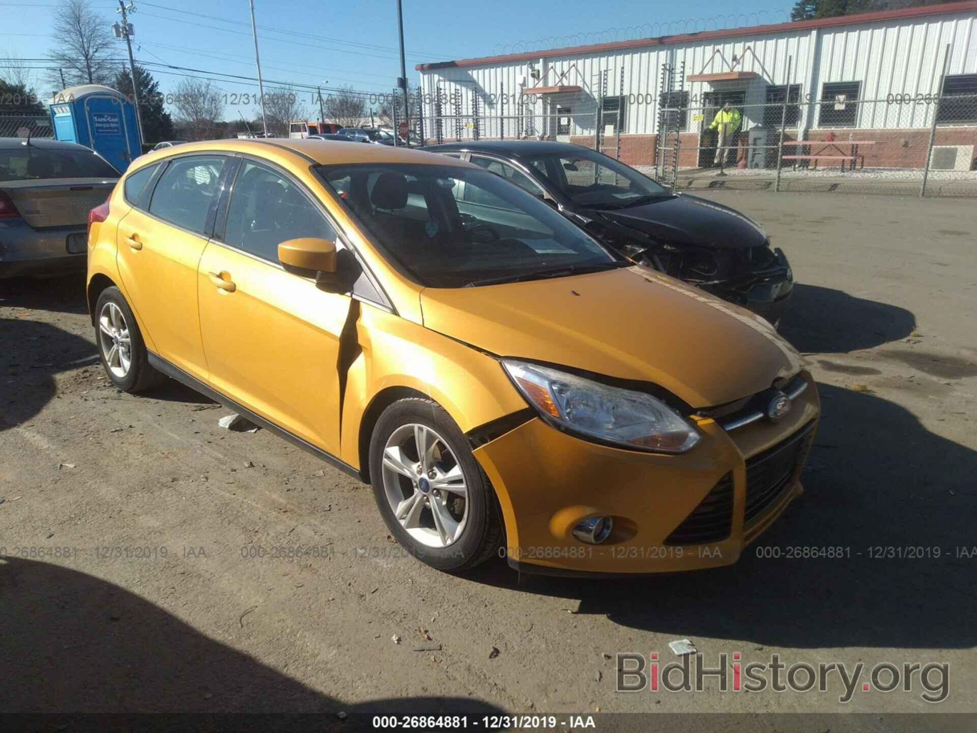 Photo 1FAHP3K24CL300972 - FORD FOCUS 2012