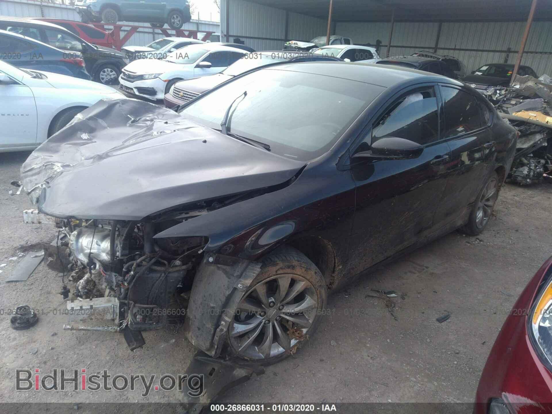 2016 CHRYSLER 200 - VIN: 1C3CCCBB3GN138735 - Photo 2