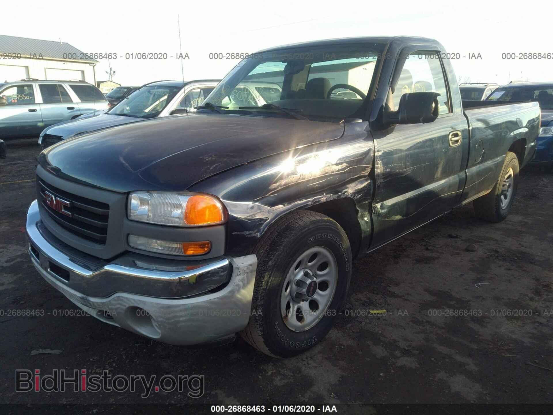 2007 GMC NEW SIERRA - VIN: 1GTEC14VX7E116232 - Фото 2