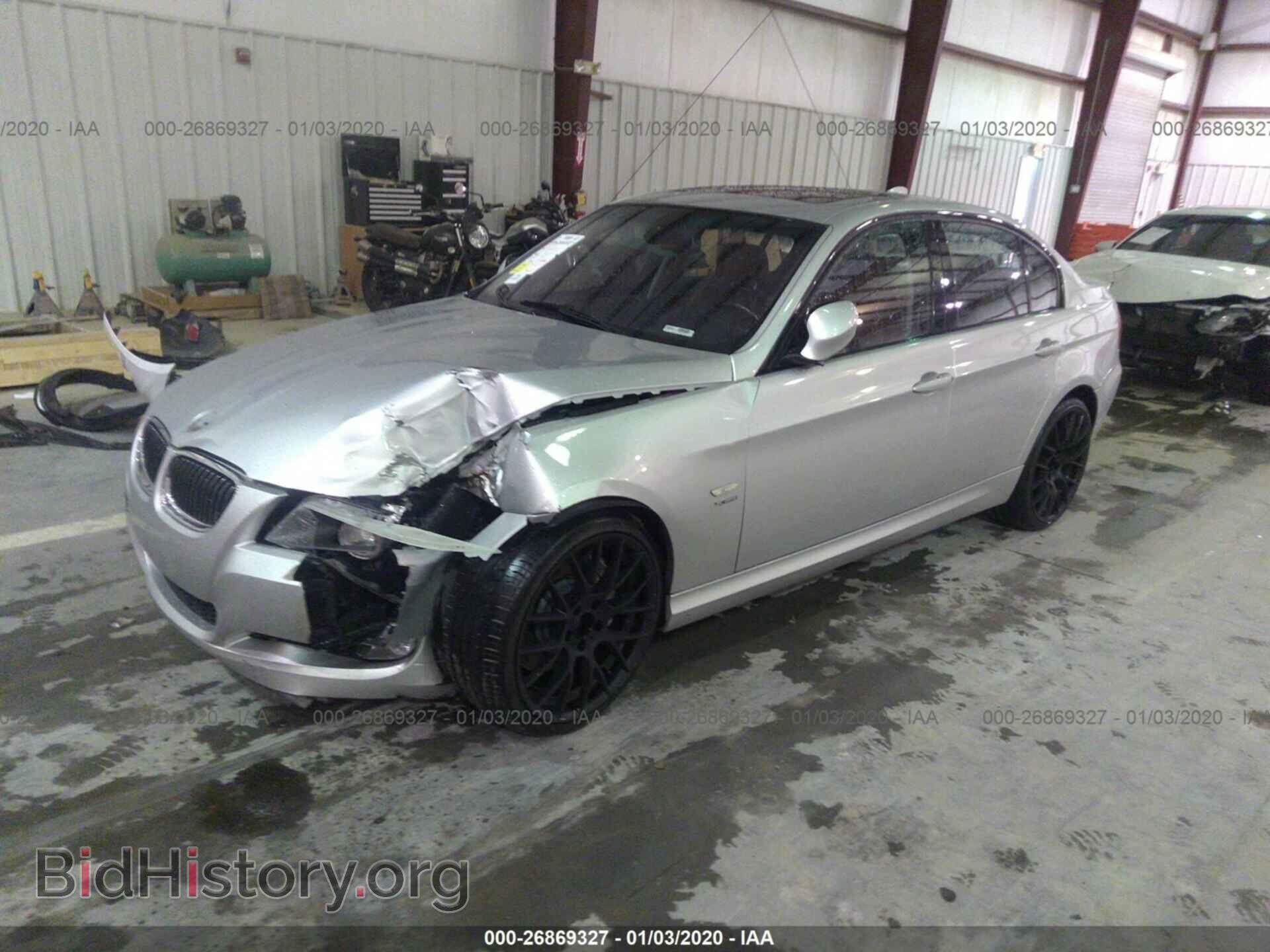 2009 BMW 335 - VIN: WBAPL33559A404589 - Photo 2